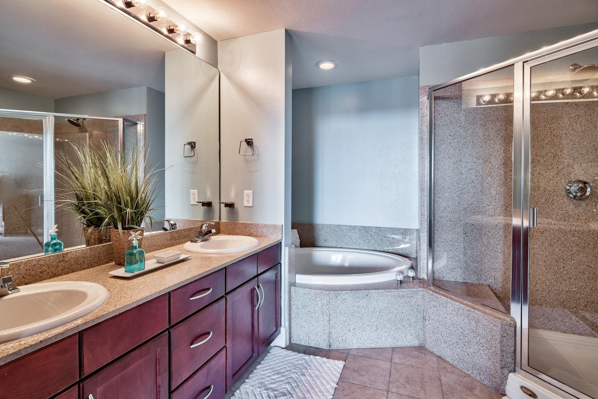 Laketown Wharf - Residential