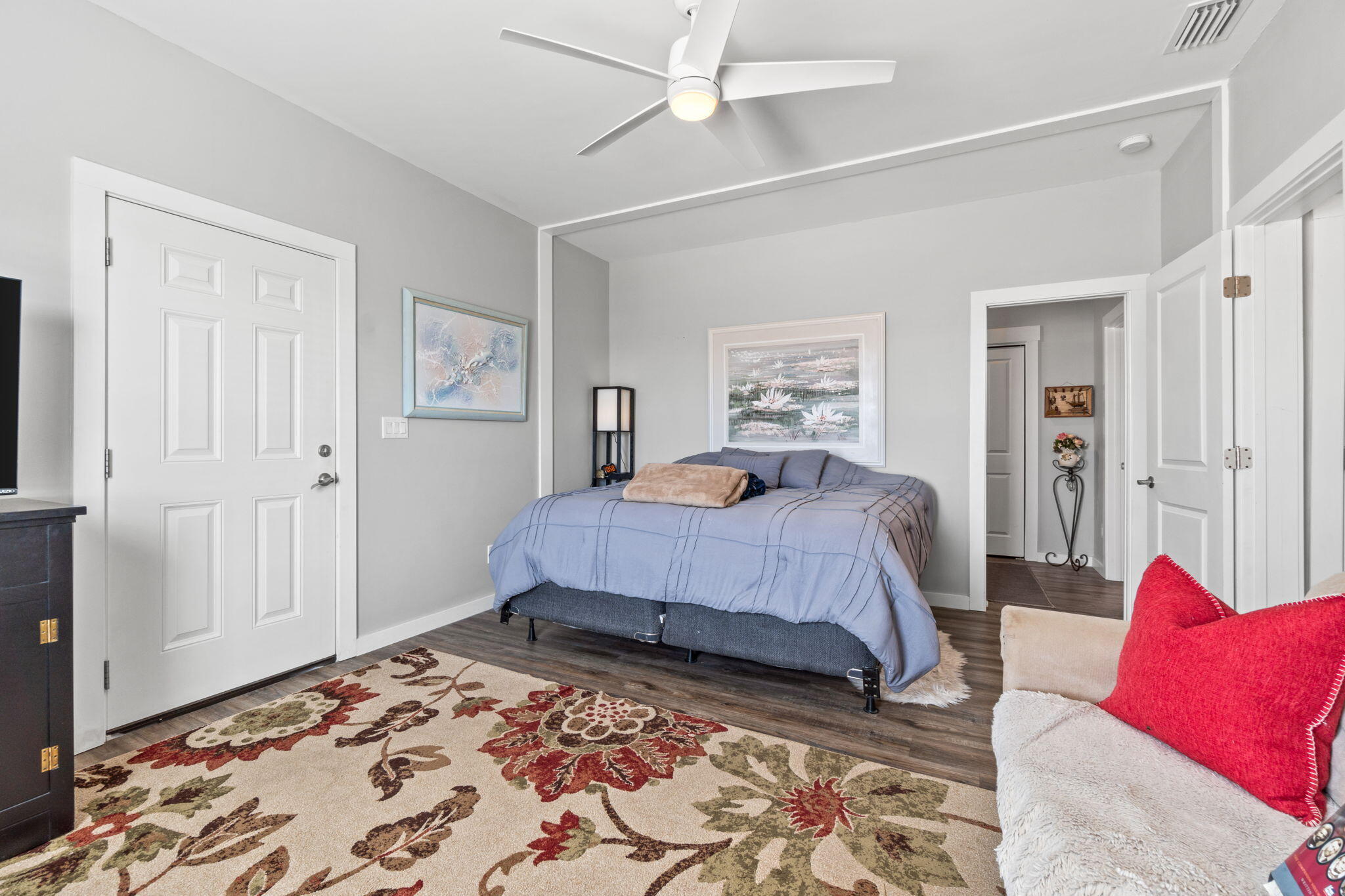 NO RECORDED SUBDIVISION - Residential