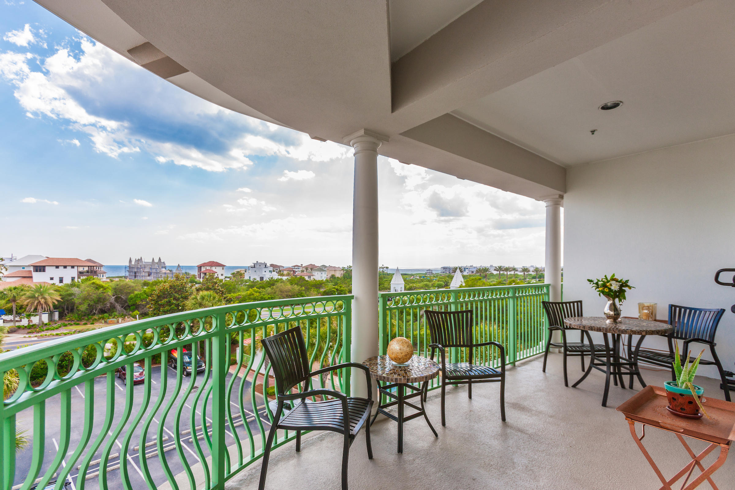 INN AT SEACREST BEACH (THE) - Residential