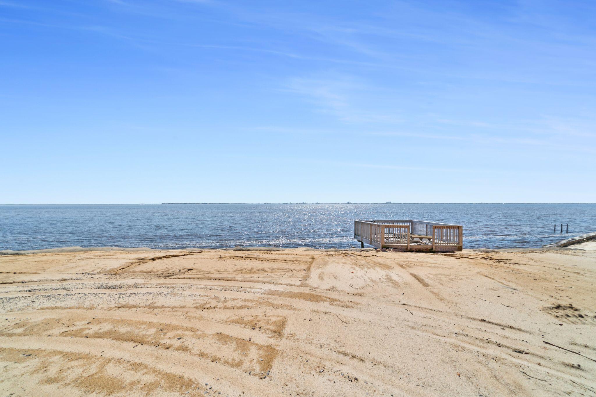 CHICKASAW S/D - Land