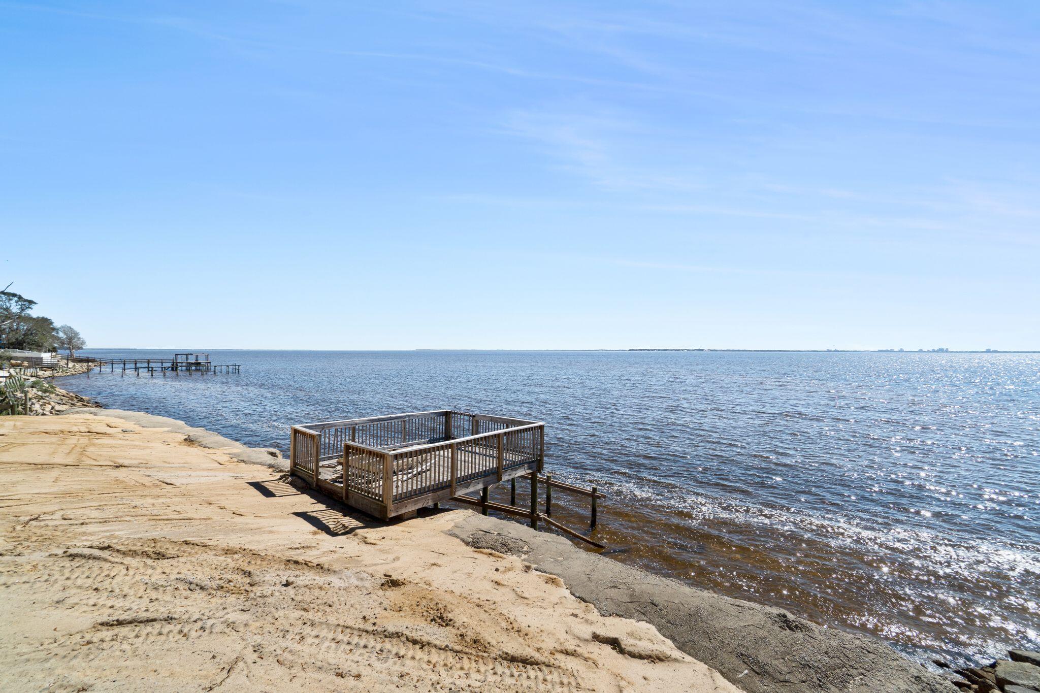 CHICKASAW S/D - Land