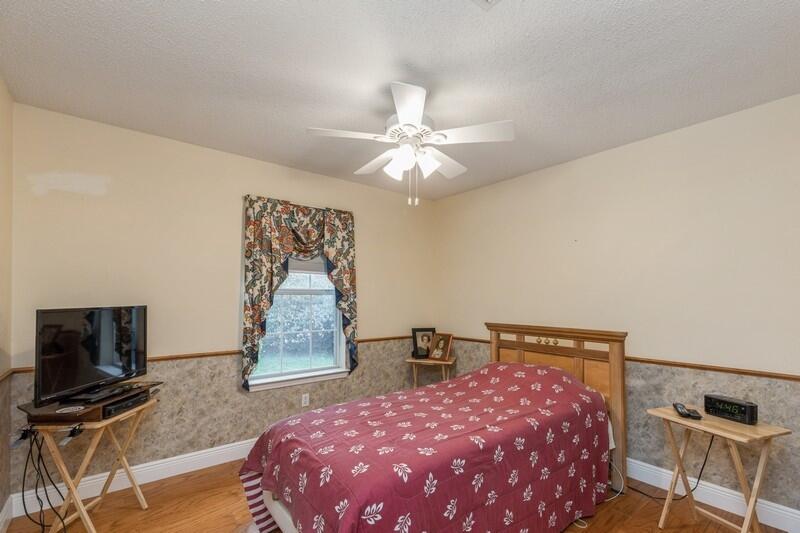 RAINTREE ESTATES - Residential