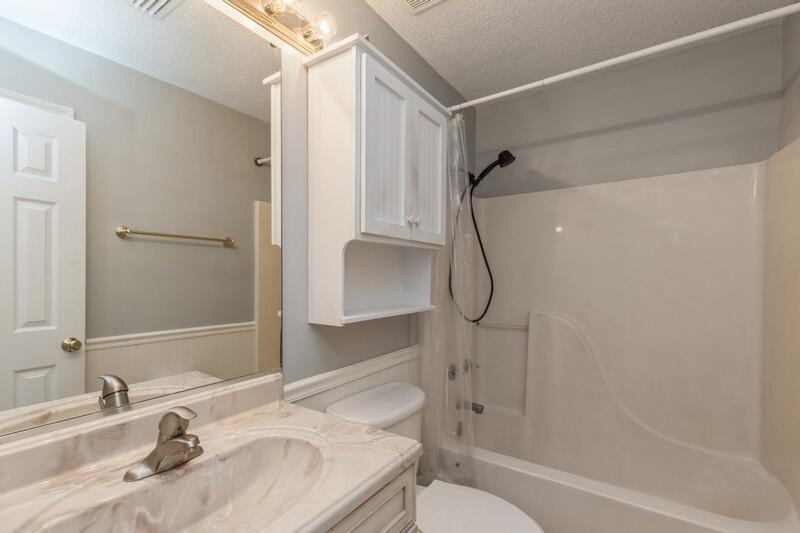 RAINTREE ESTATES - Residential