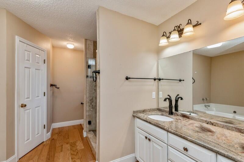 RAINTREE ESTATES - Residential