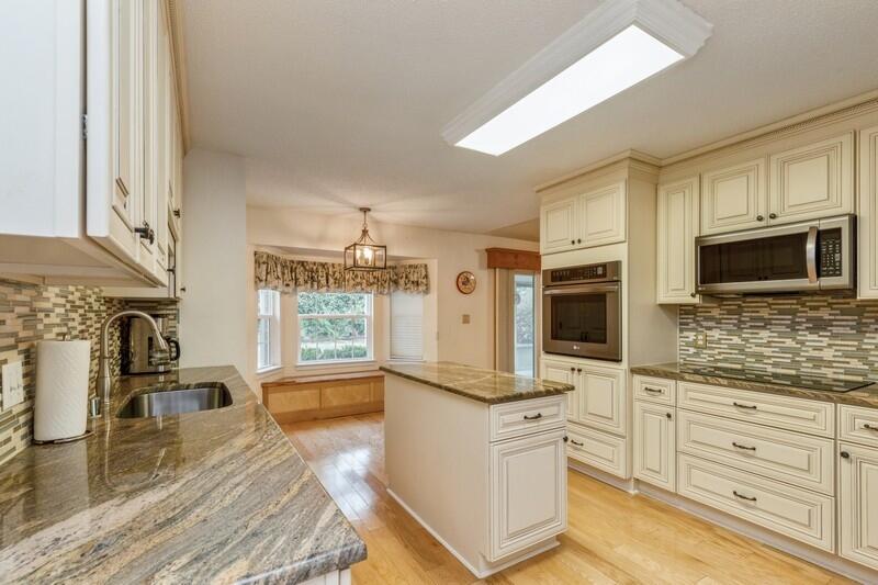 RAINTREE ESTATES - Residential