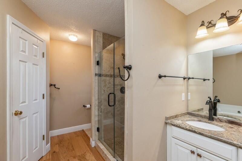 RAINTREE ESTATES - Residential