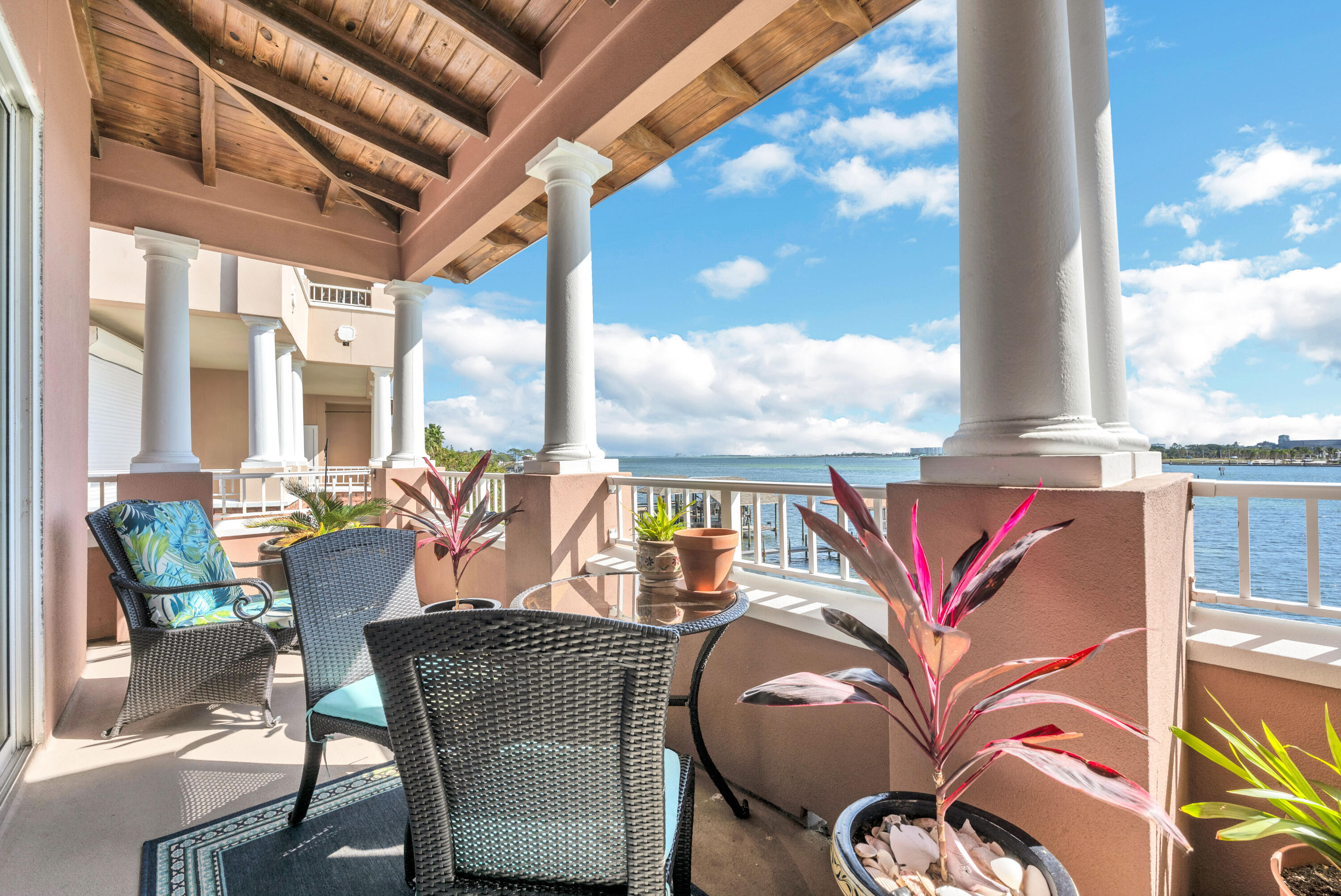 Villa di Mare - Residential