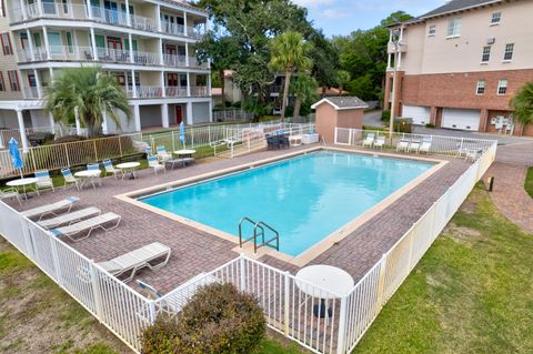 A home in Fort Walton Beach