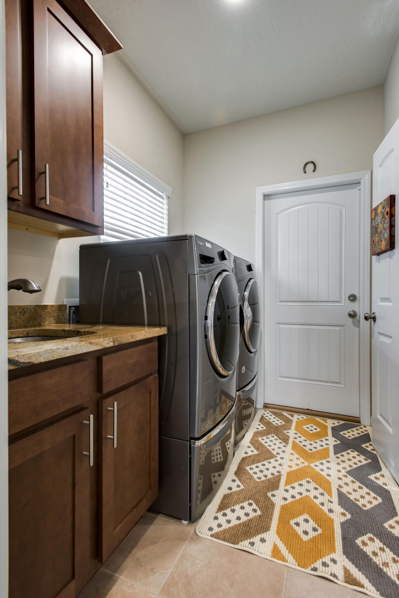 DUGGAN POND ESTATES - Residential Lease