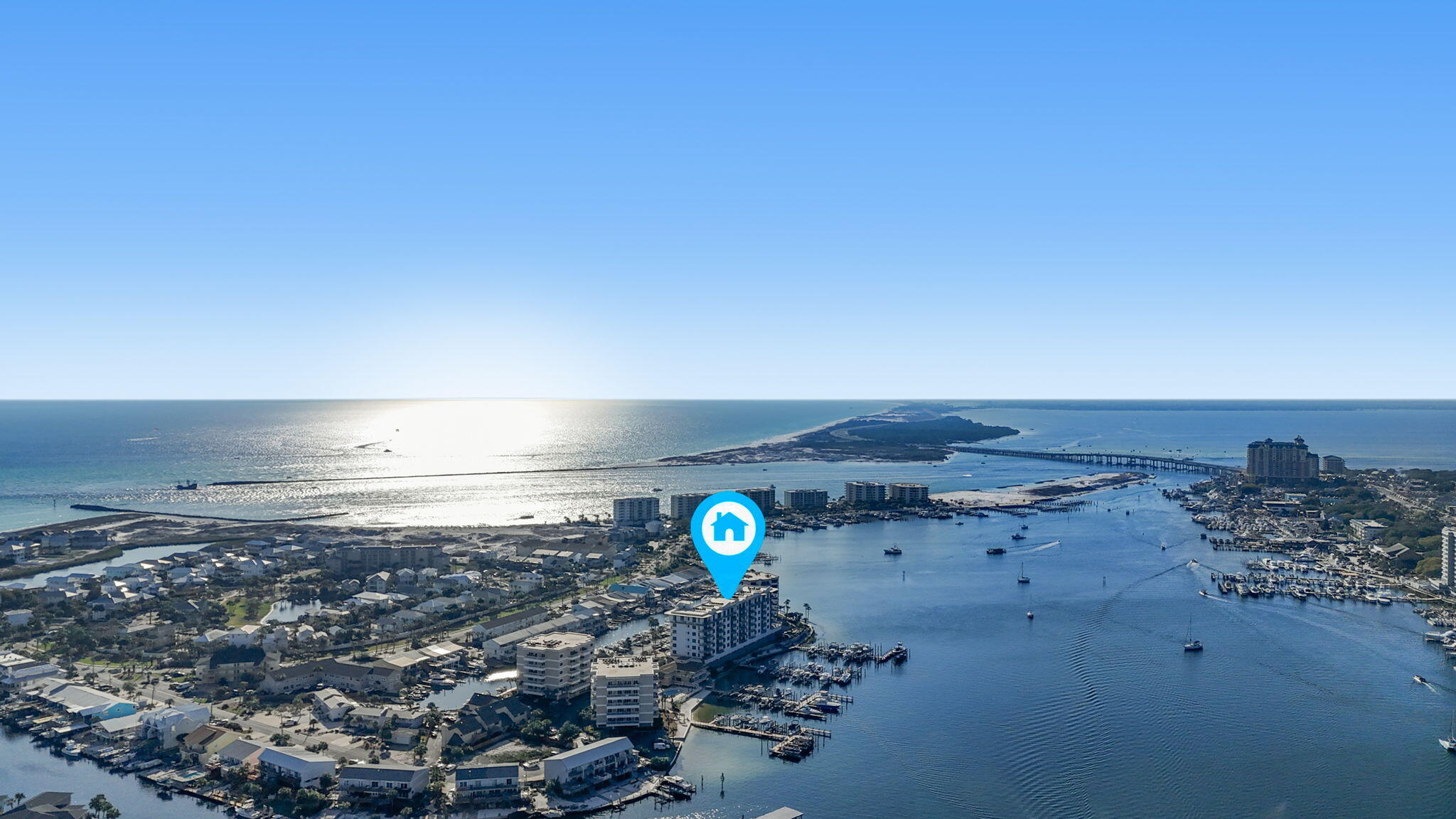 HARBOR LIGHTS - Residential