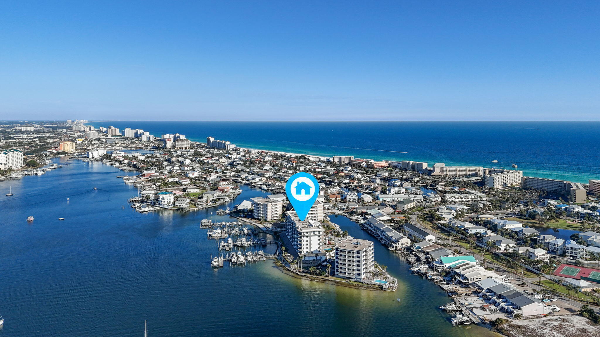 HARBOR LIGHTS - Residential