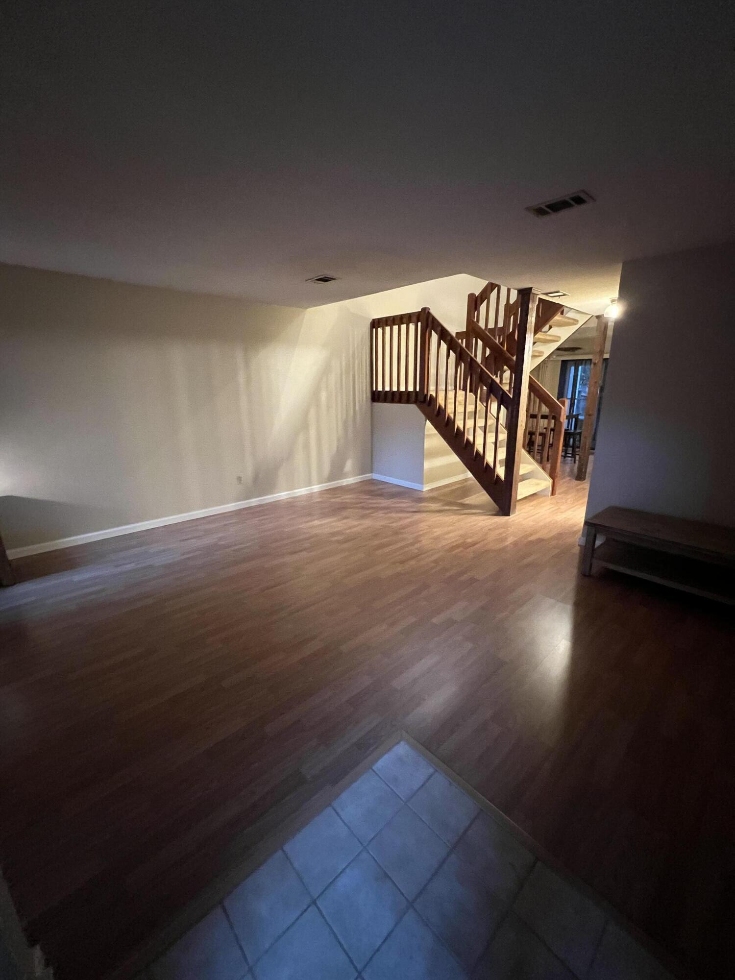 COLONIAL WOODS T/H - Residential