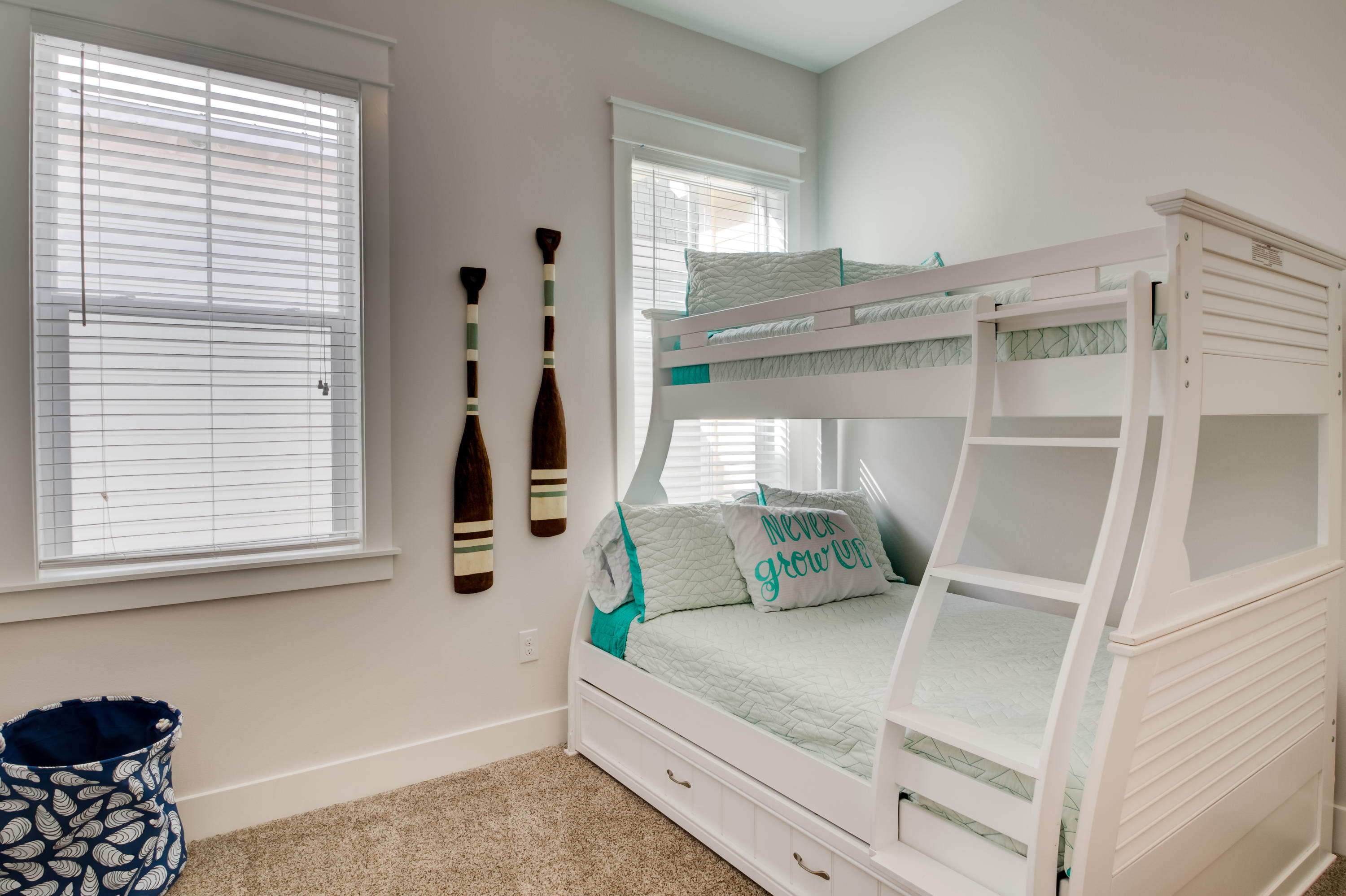 PROMINENCE/TRIPLEX - Residential