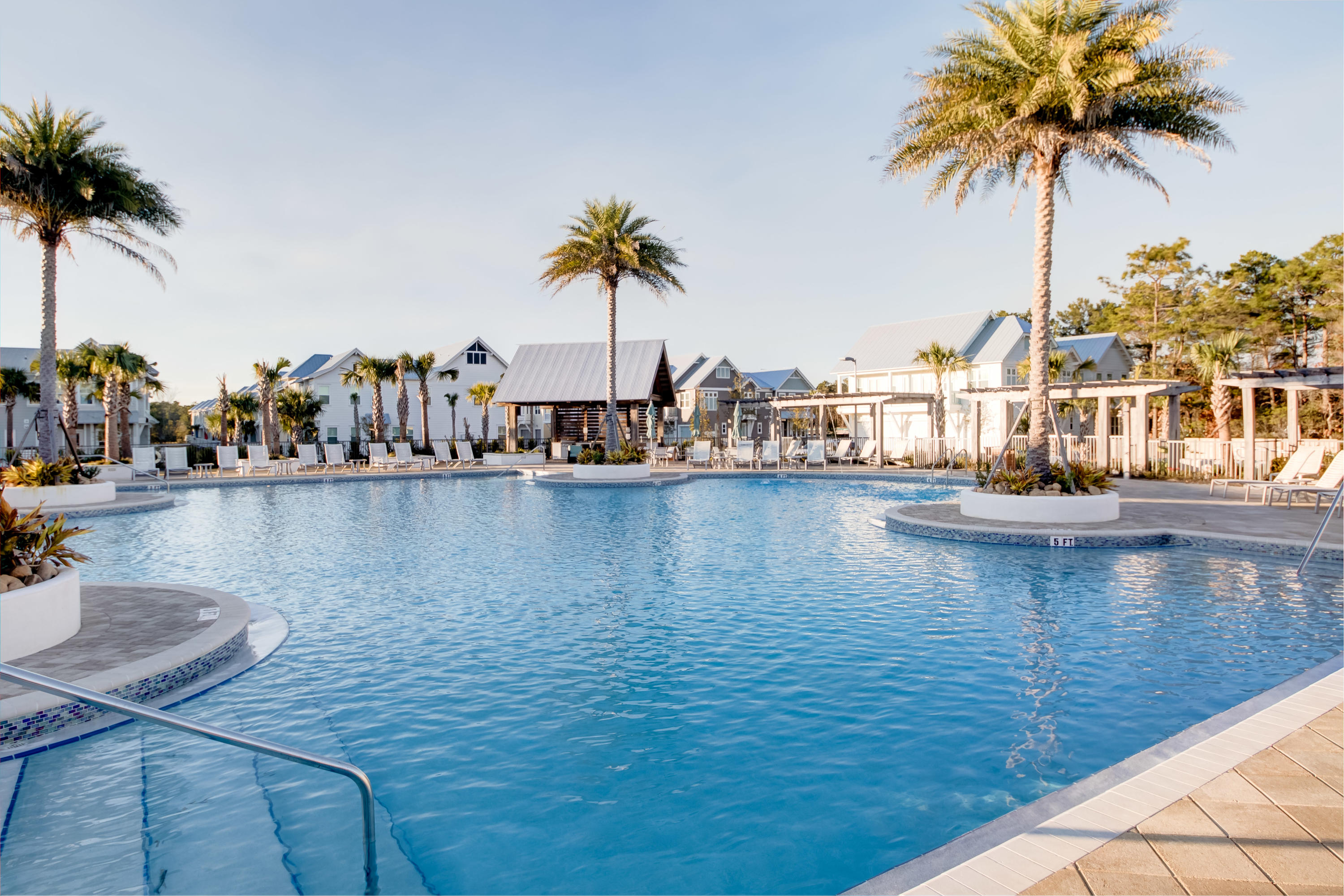 PROMINENCE/TRIPLEX - Residential