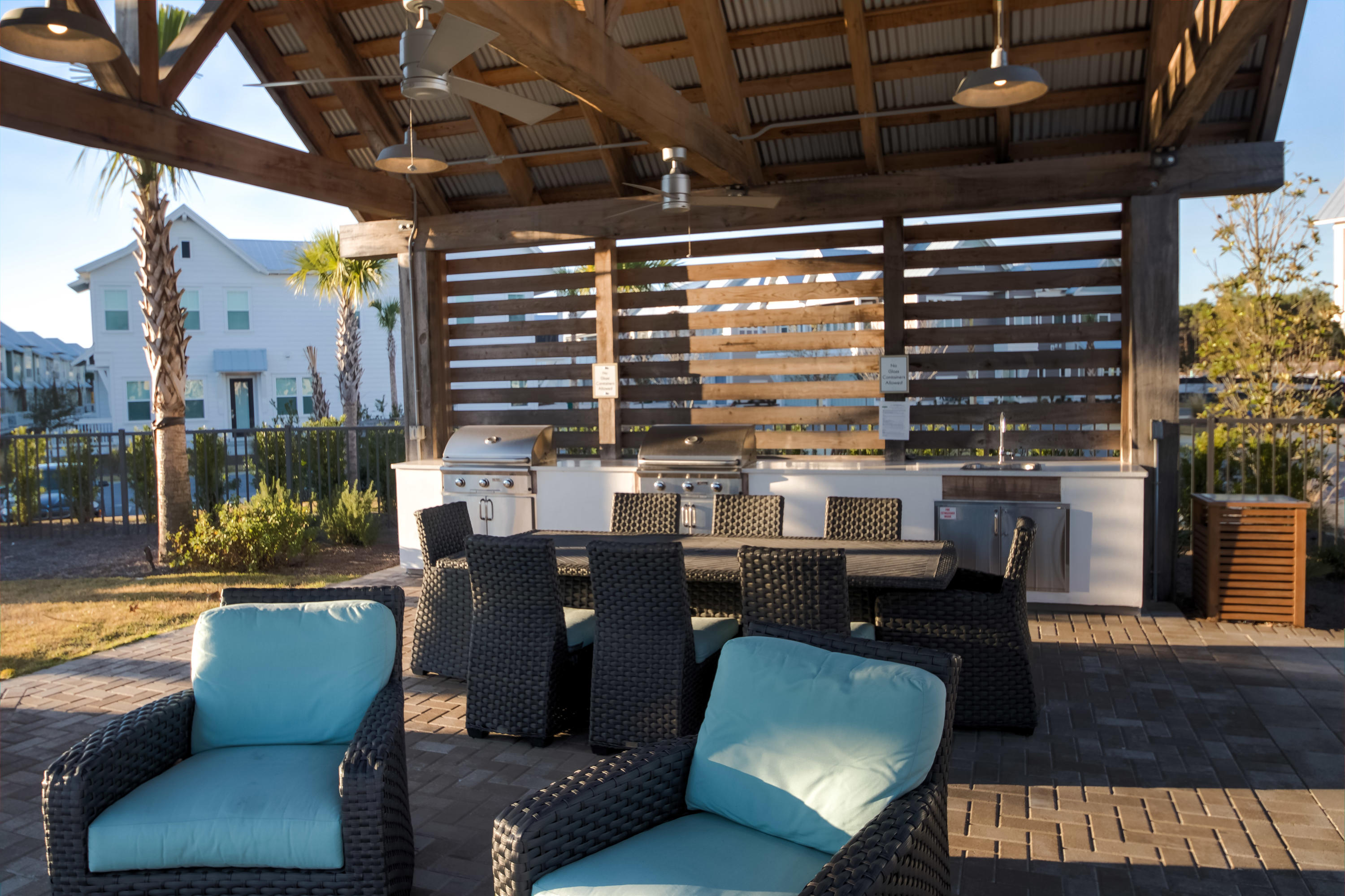 PROMINENCE/TRIPLEX - Residential