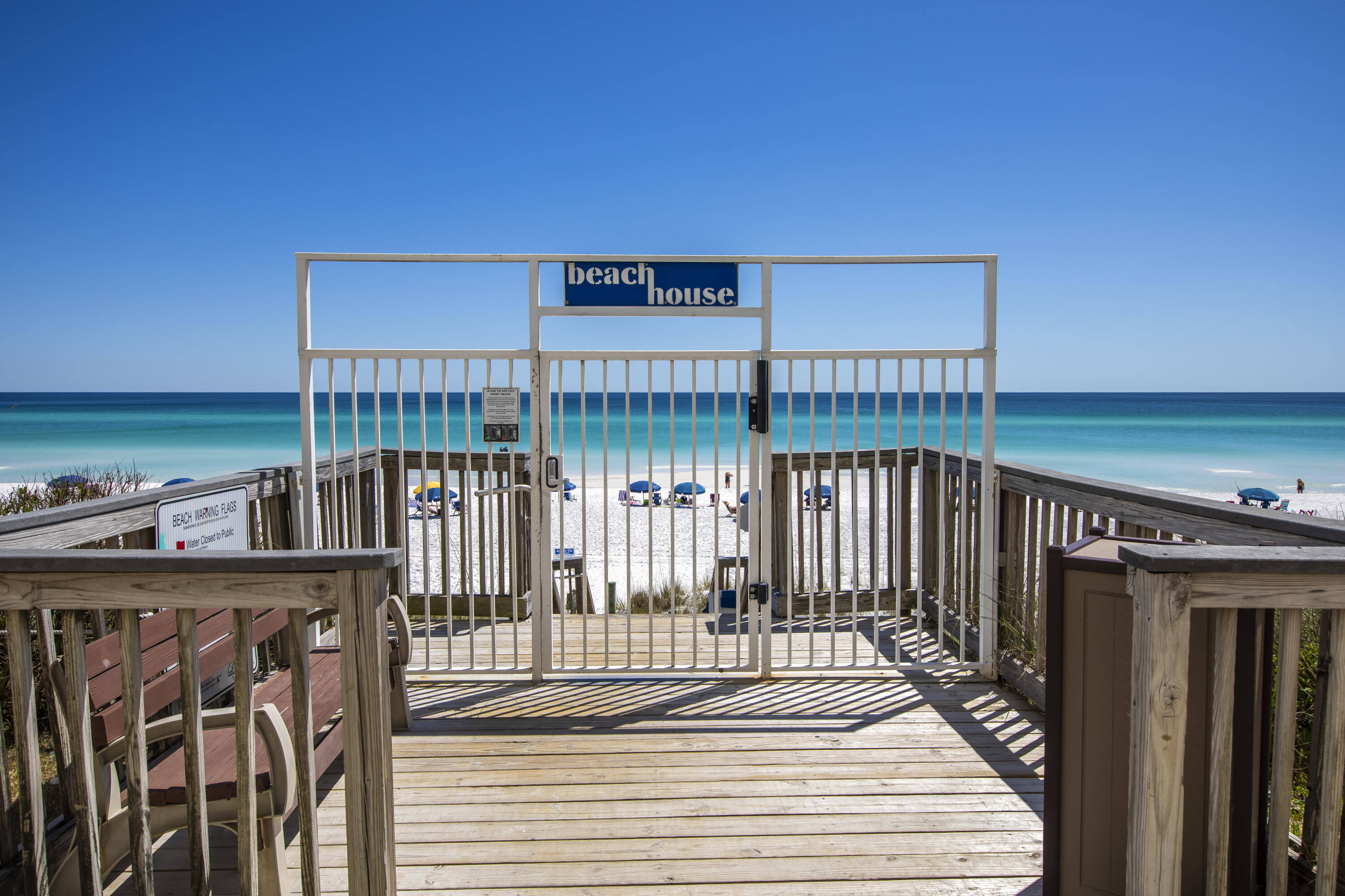 BEACH HOUSE CONDO PH 2 - Residential