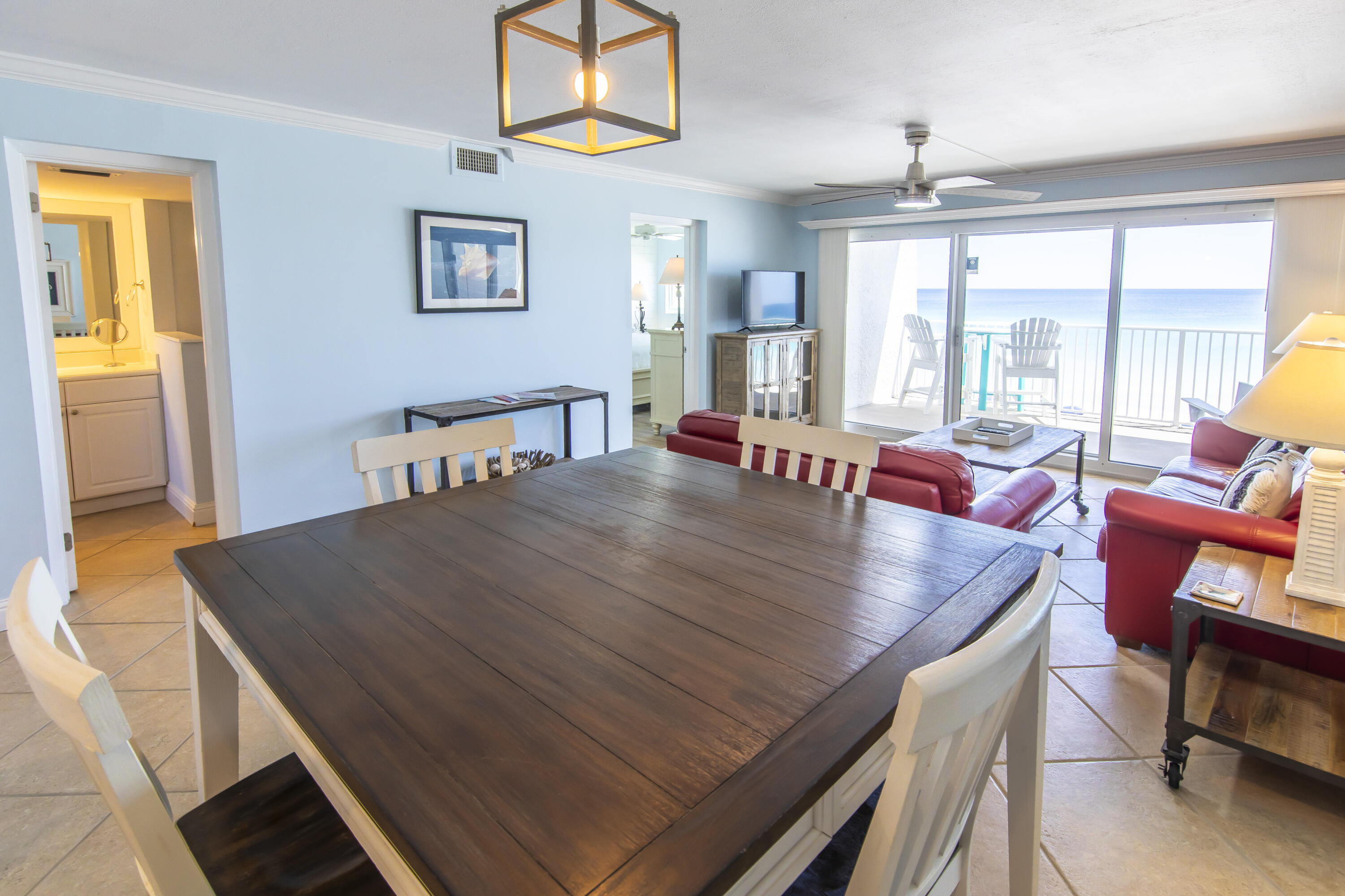 BEACH HOUSE CONDO PH 2 - Residential