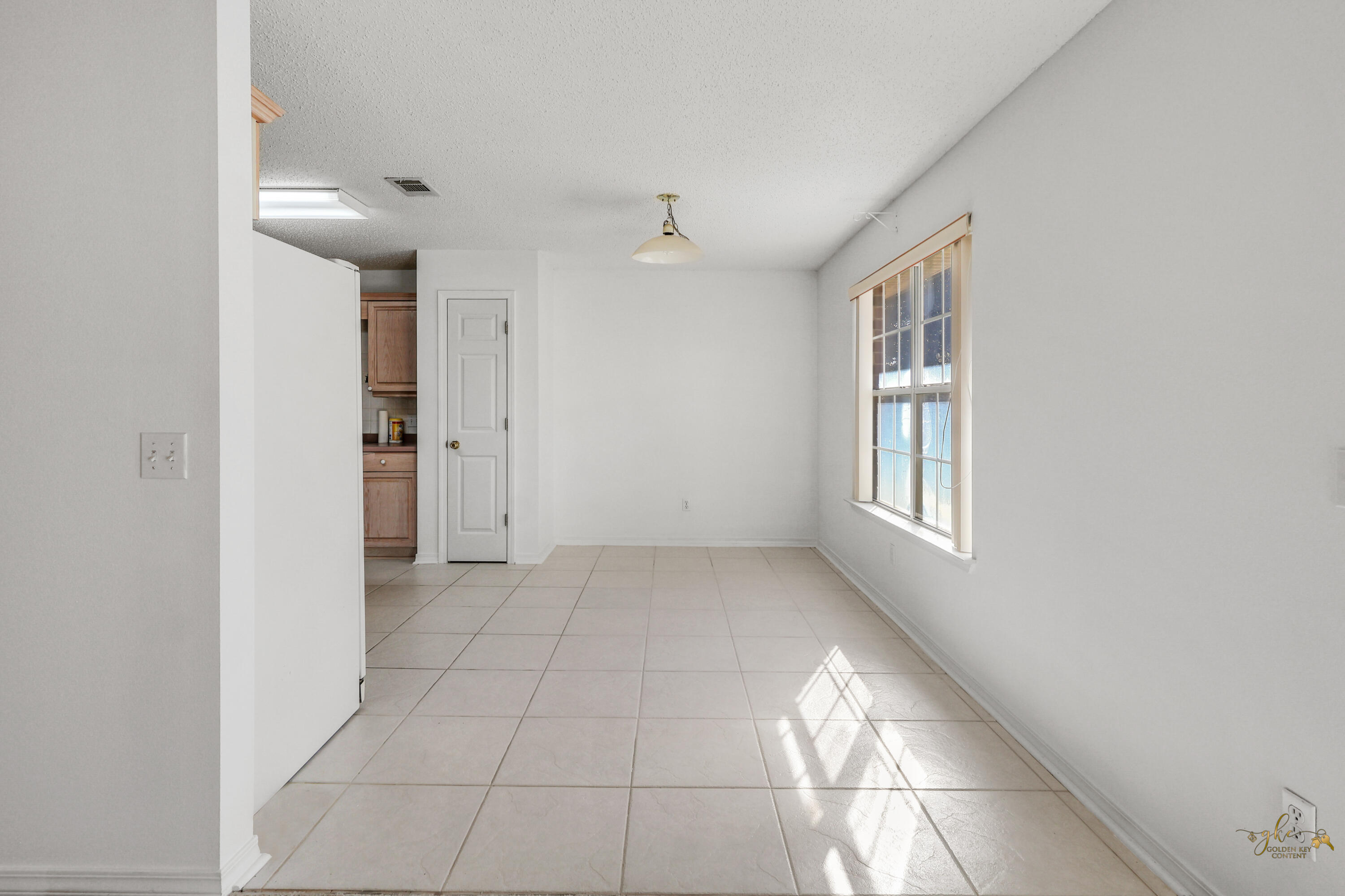 SANDY BEACH ESTATES - Residential