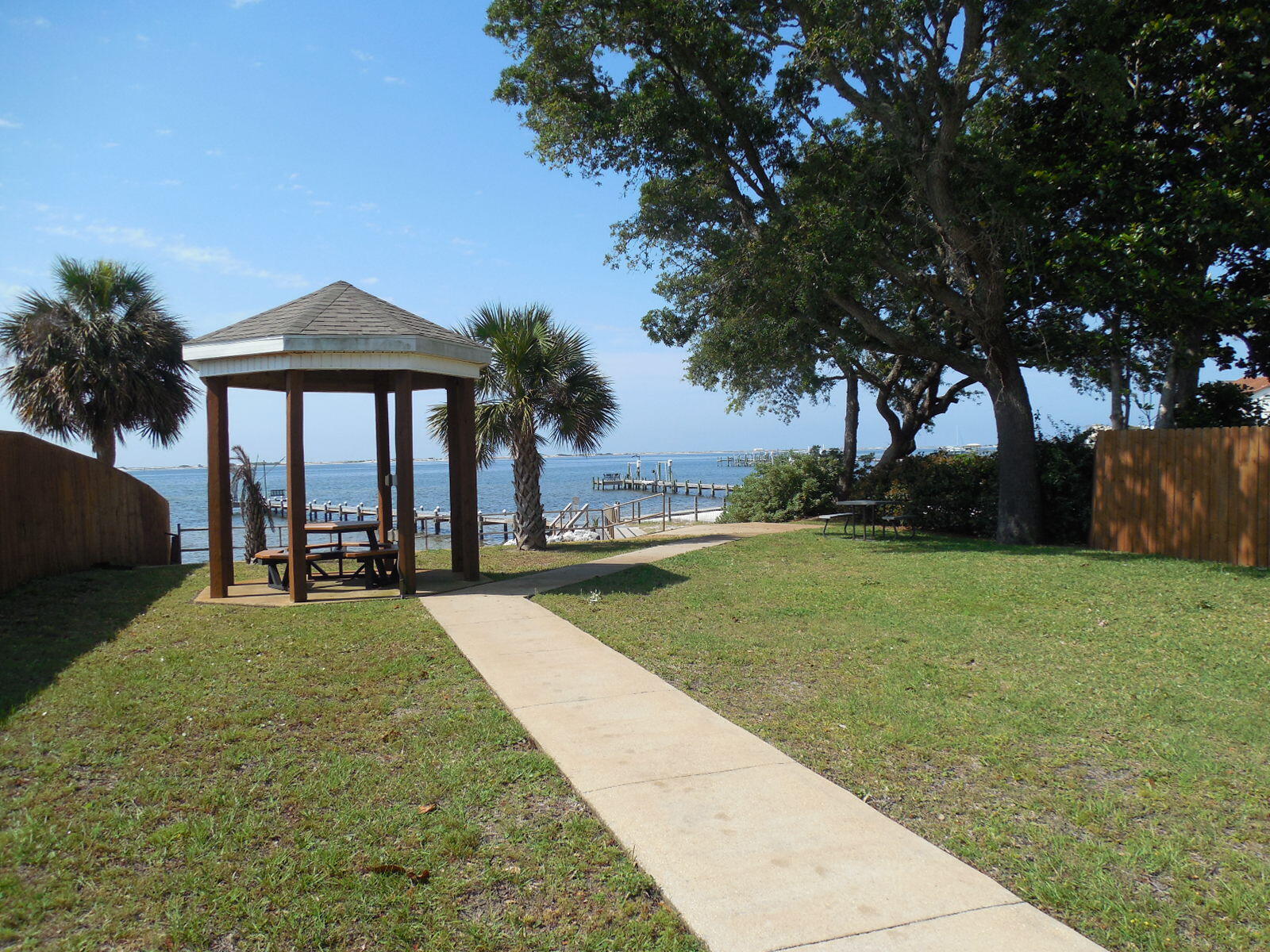 SANDY BEACH ESTATES - Residential