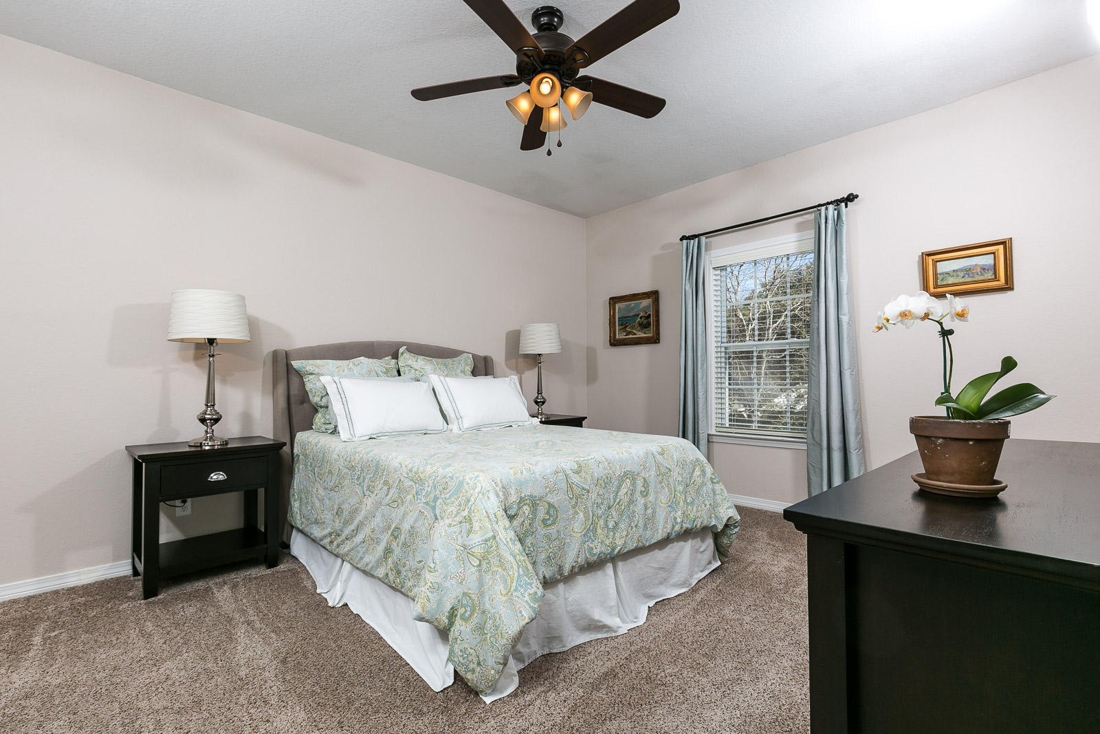 SAVANNAH HEIGHTS - Residential