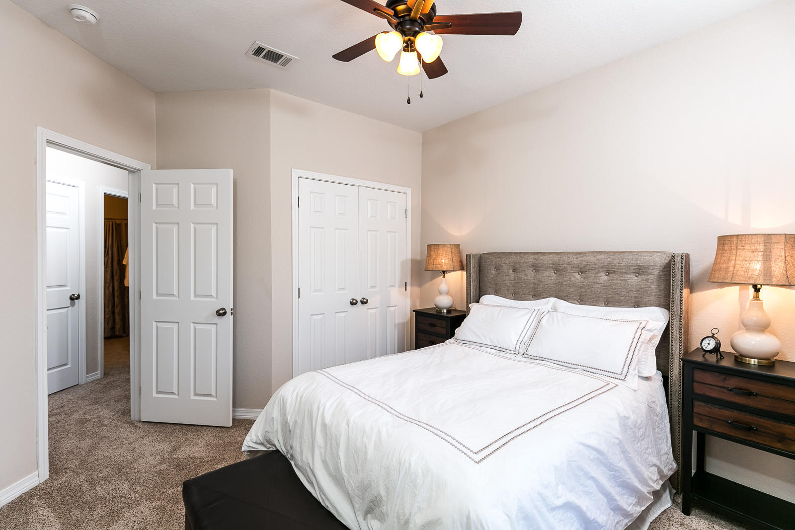 SAVANNAH HEIGHTS - Residential