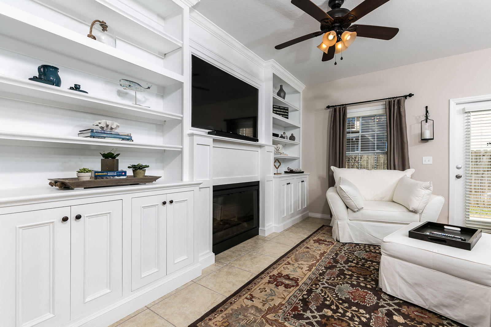 SAVANNAH HEIGHTS - Residential