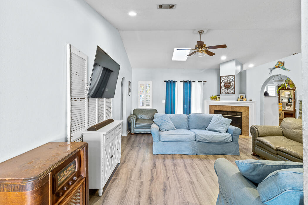 INDIGO VILLAGE - Residential