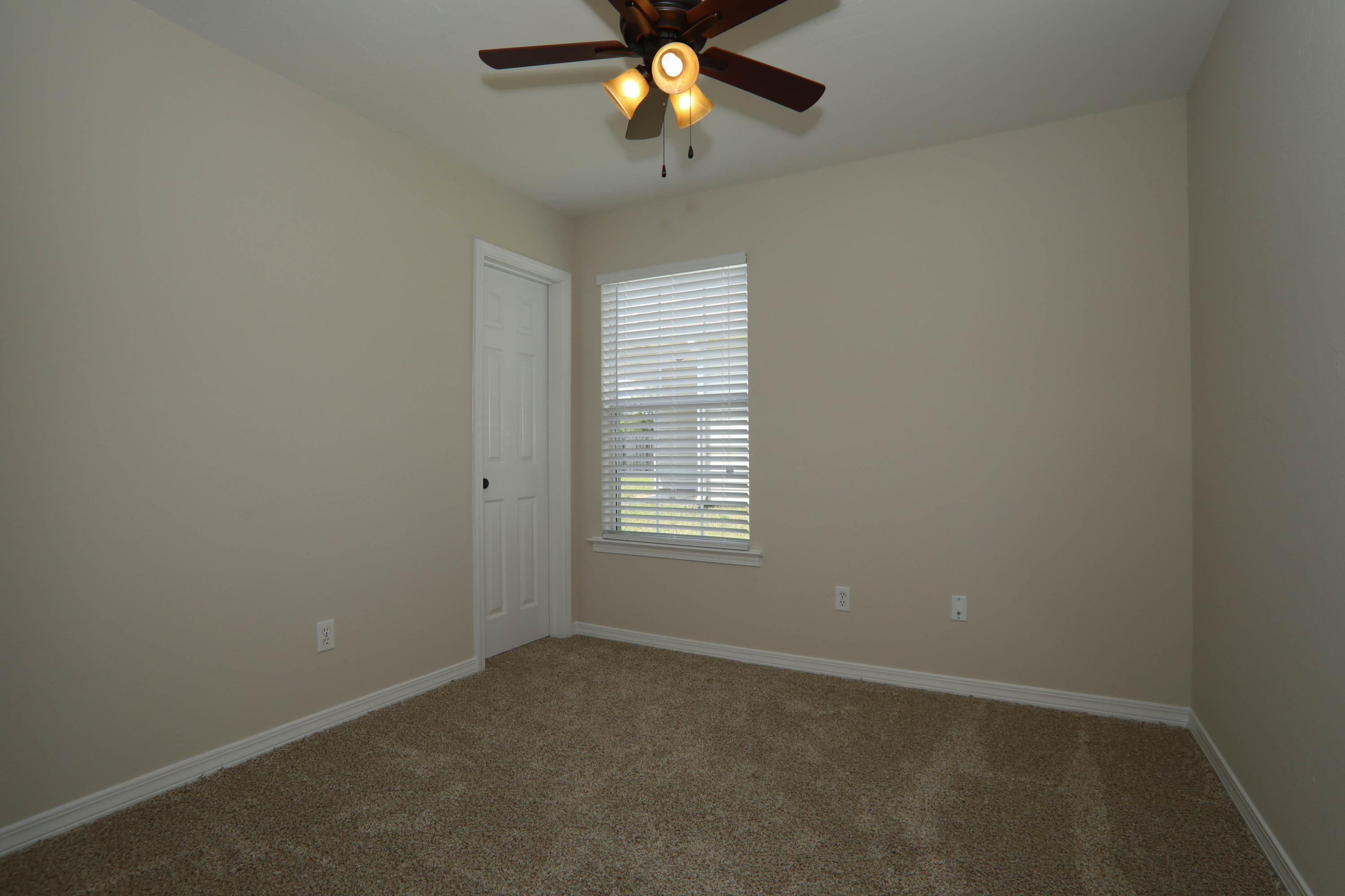 RIVERSIDE LANDING - Residential