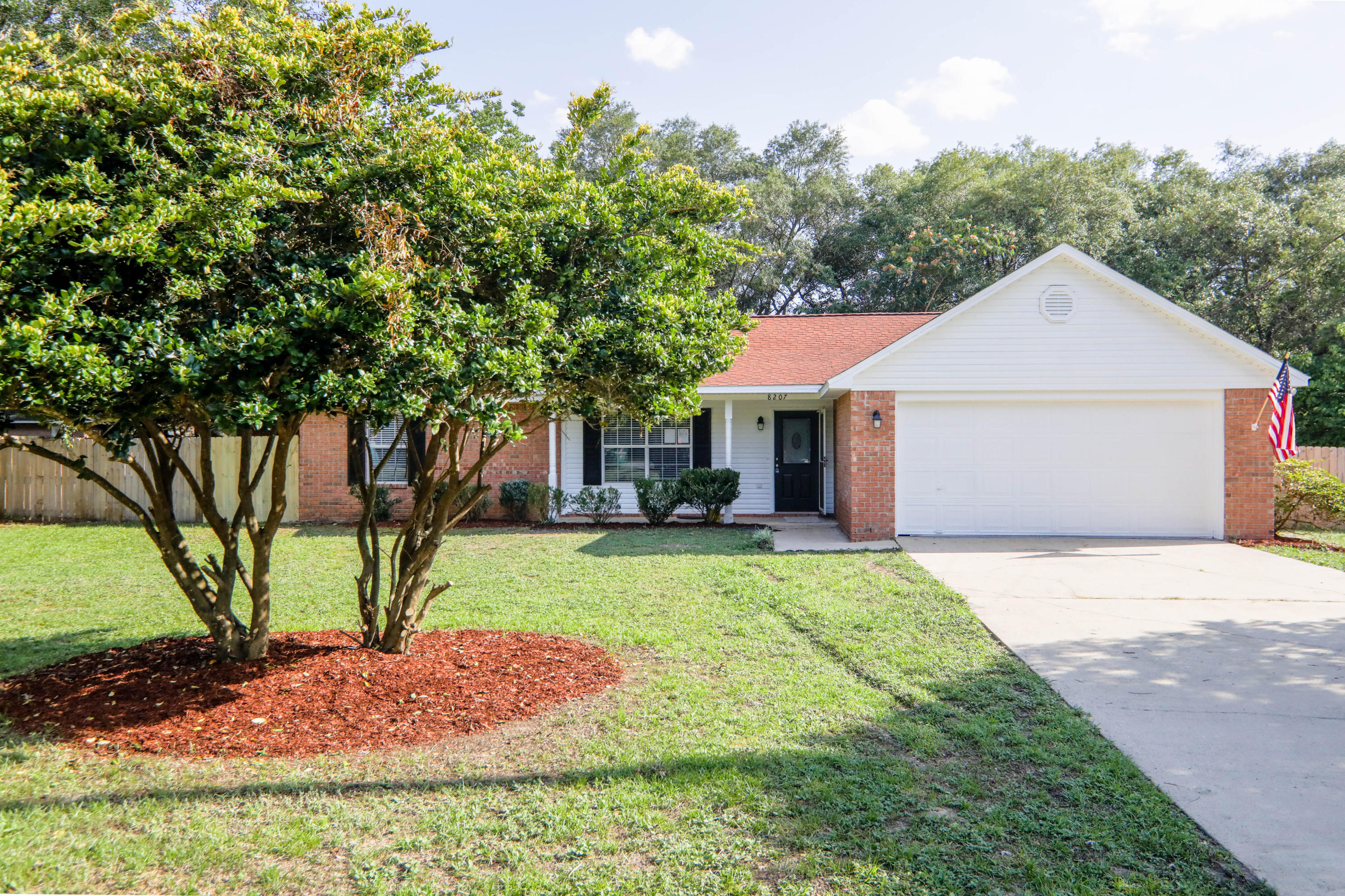 RIVERSIDE LANDING - Residential