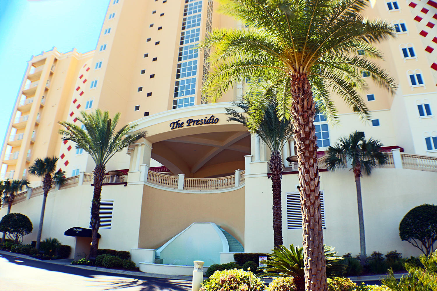 PRESIDIO YACHT CLUB - Residential