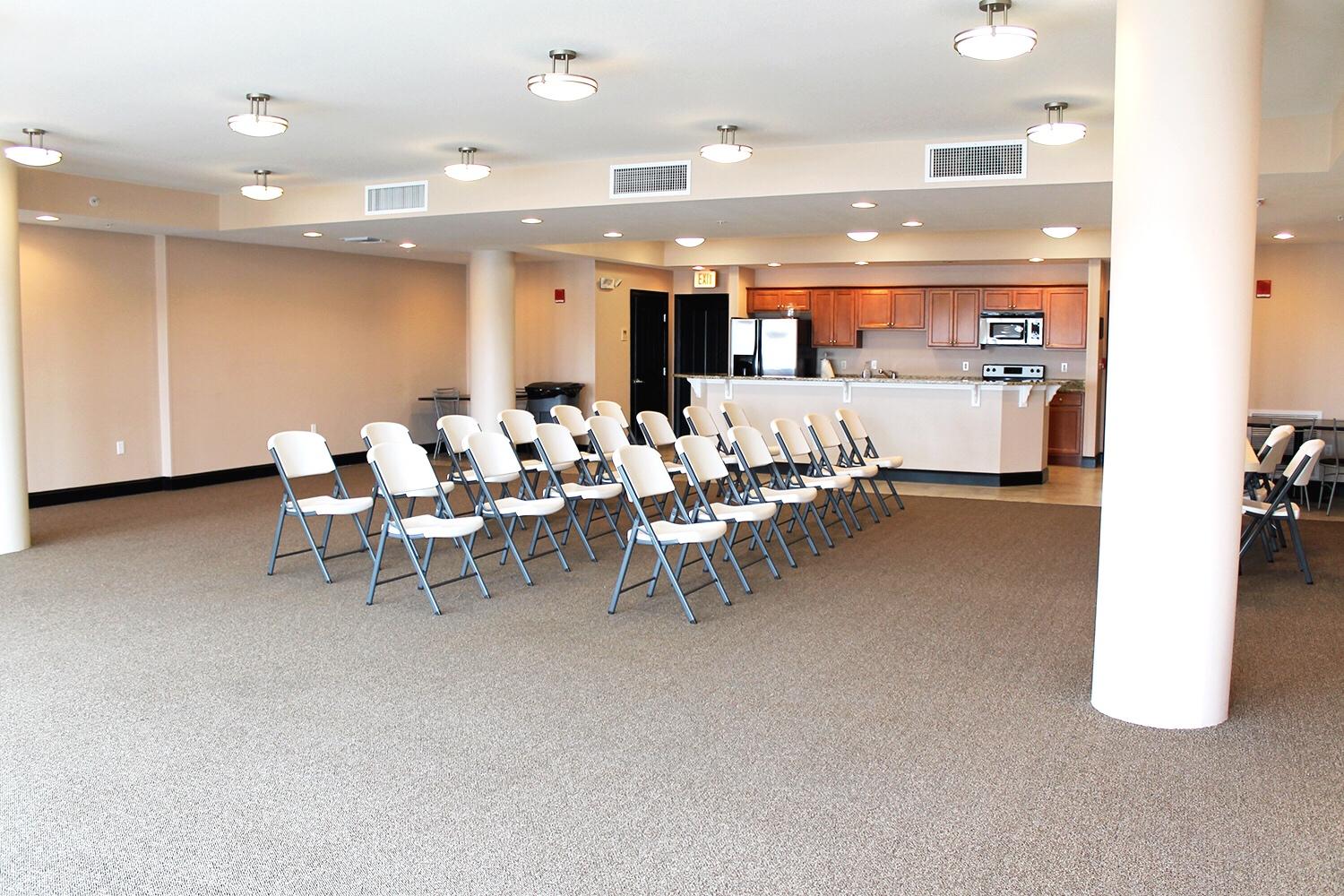 PRESIDIO YACHT CLUB - Residential