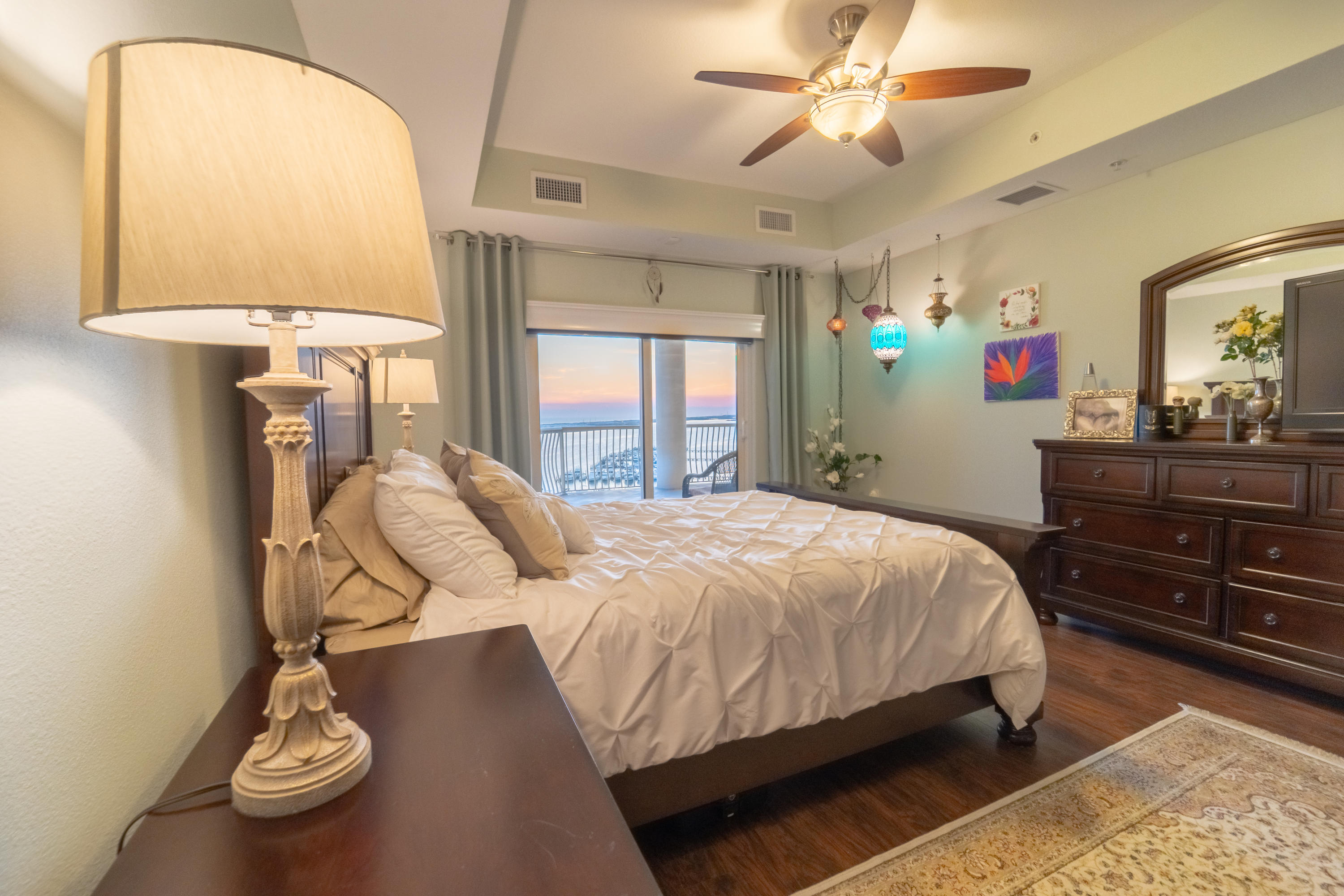 PRESIDIO YACHT CLUB - Residential