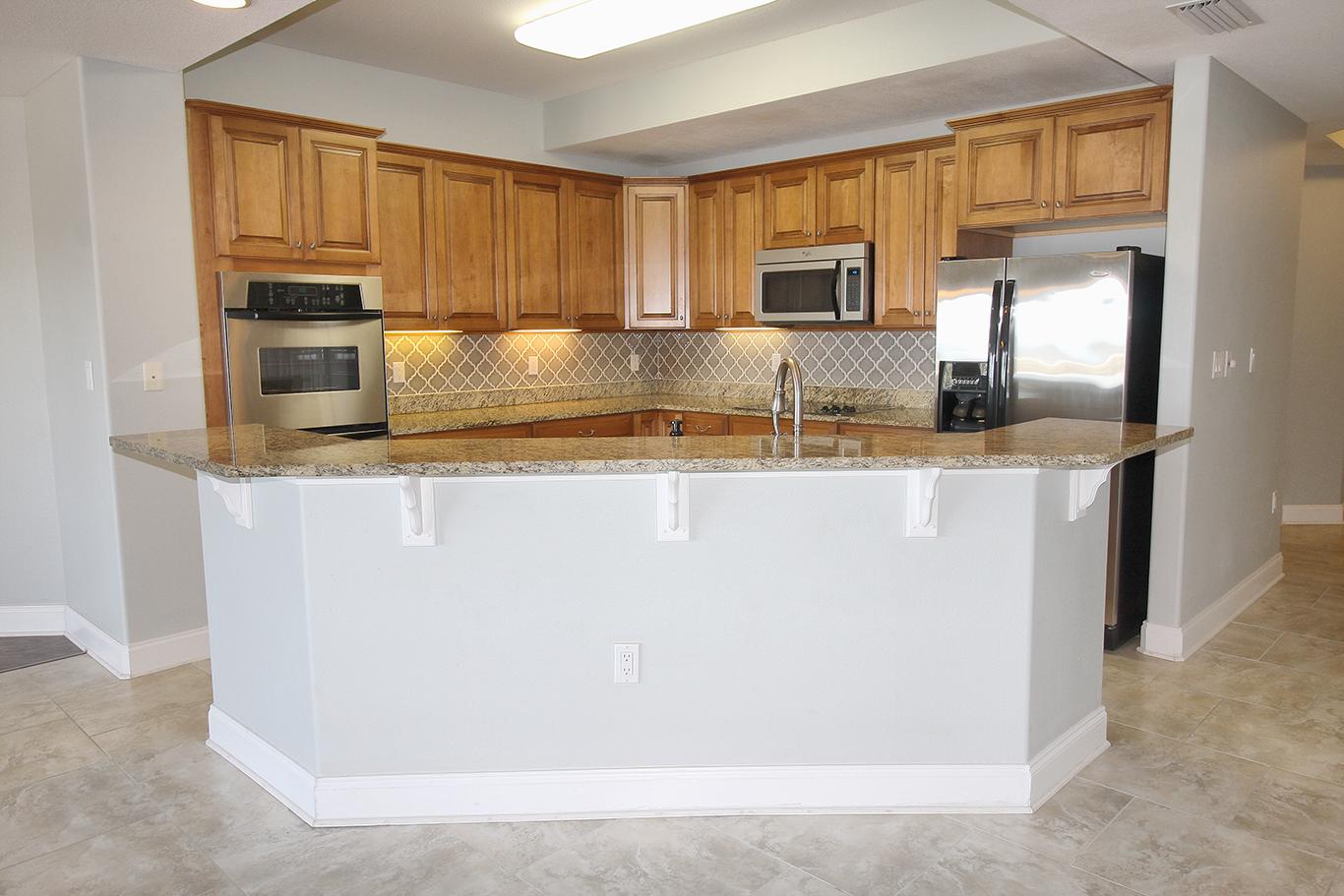 PRESIDIO YACHT CLUB - Residential