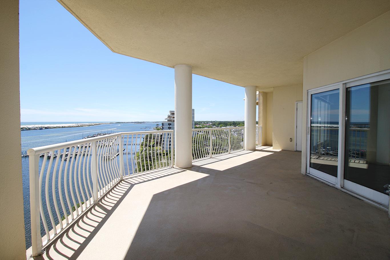 PRESIDIO YACHT CLUB - Residential