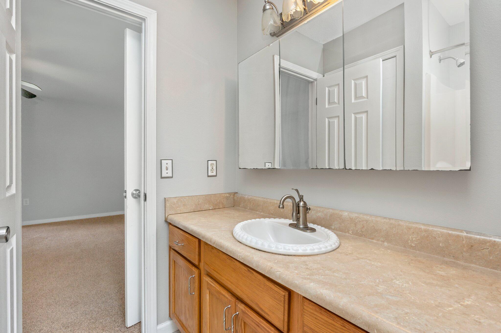 APLIN HEIGHTS S/D PH 2 - Residential Lease