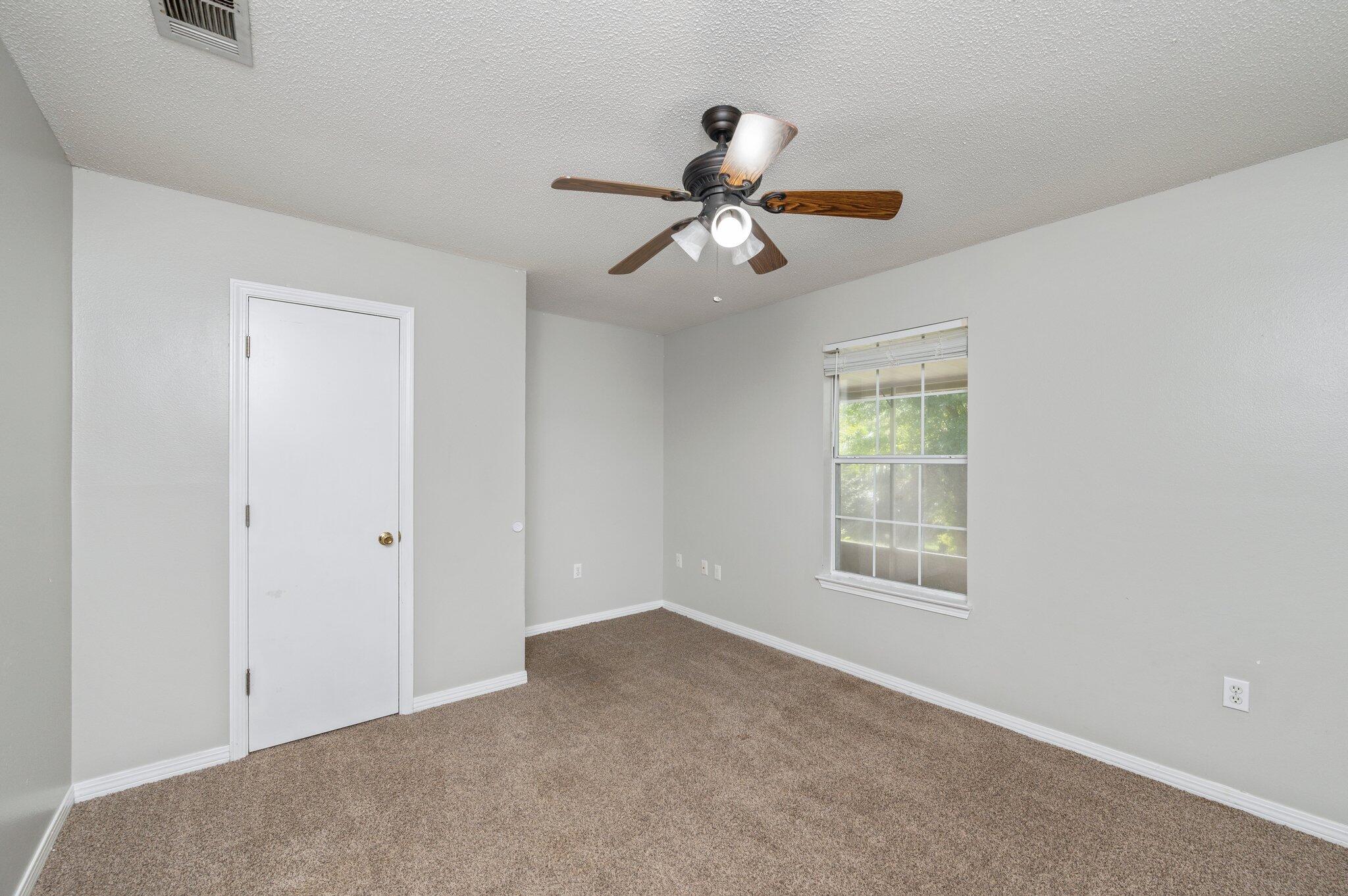 APLIN HEIGHTS S/D PH 2 - Residential Lease