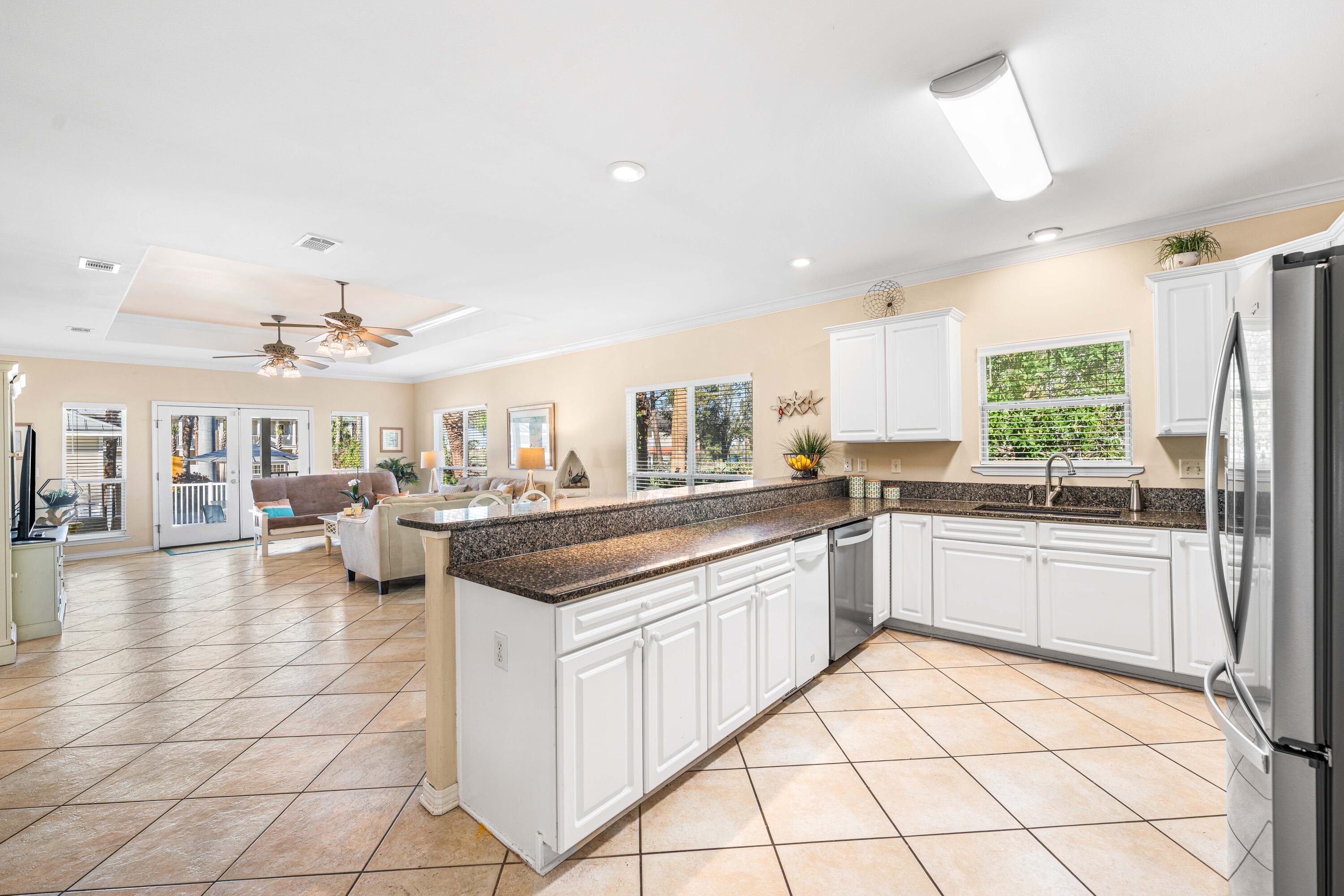 CRYSTAL BEACH - Residential