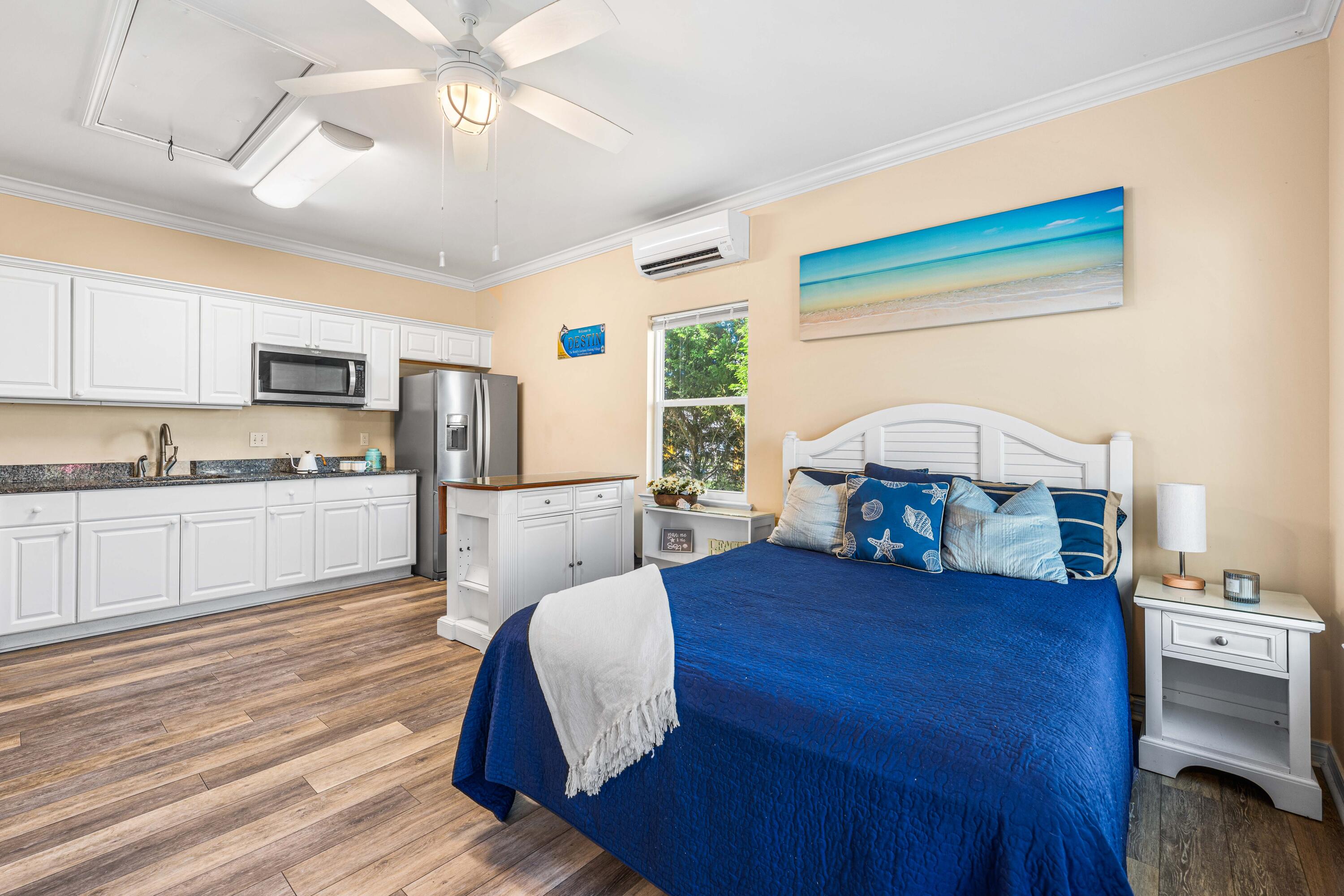 CRYSTAL BEACH - Residential