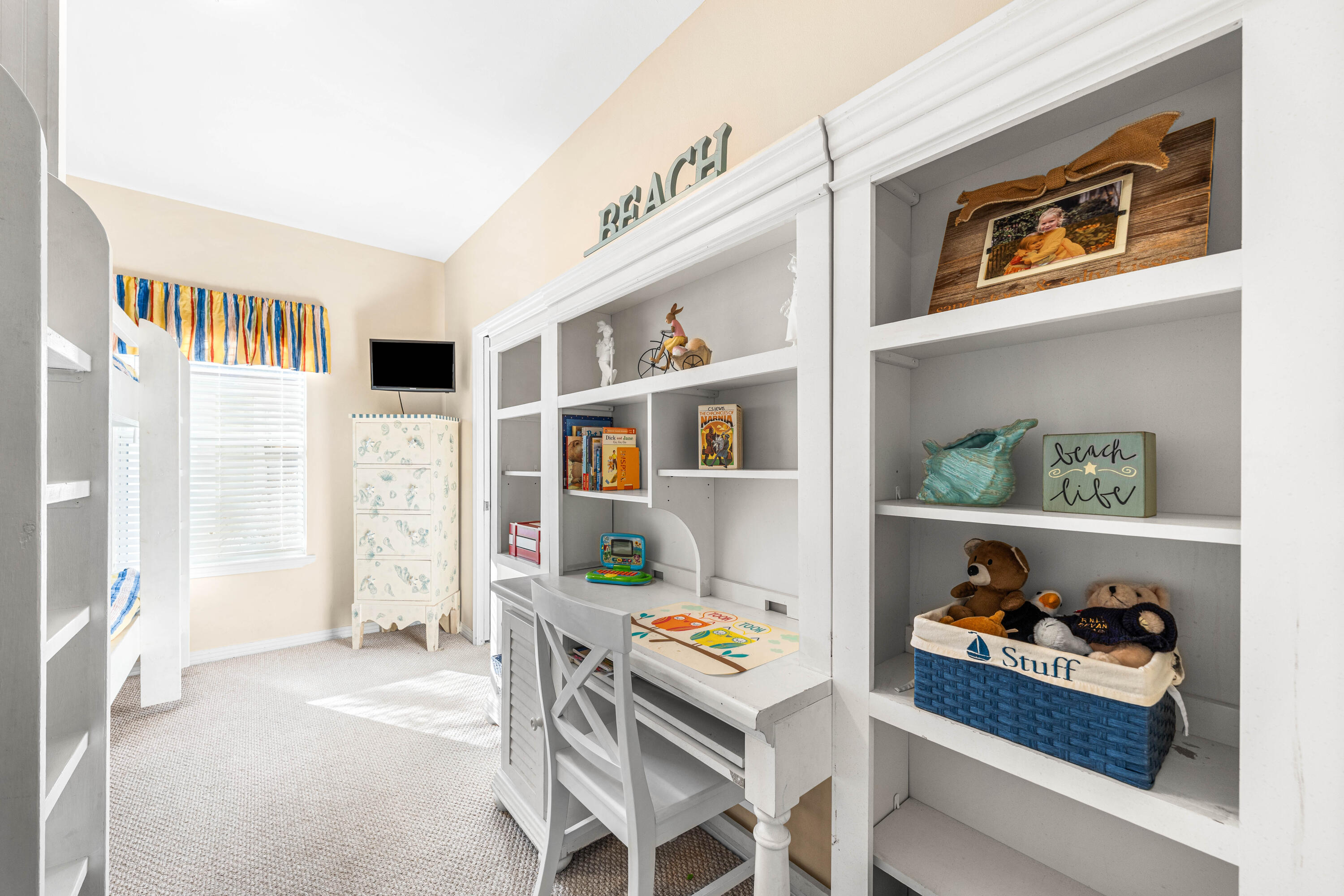 CRYSTAL BEACH - Residential