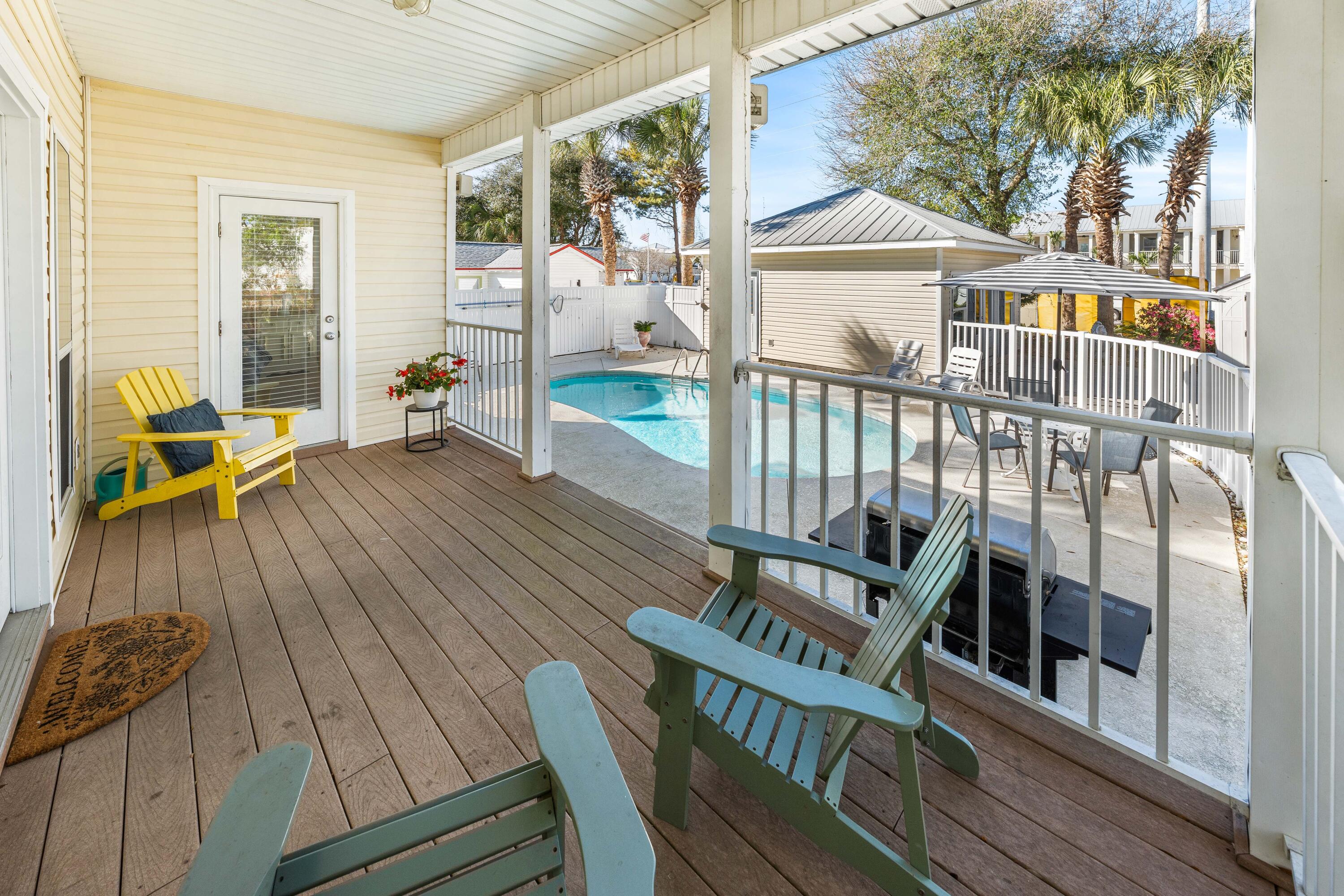 CRYSTAL BEACH - Residential