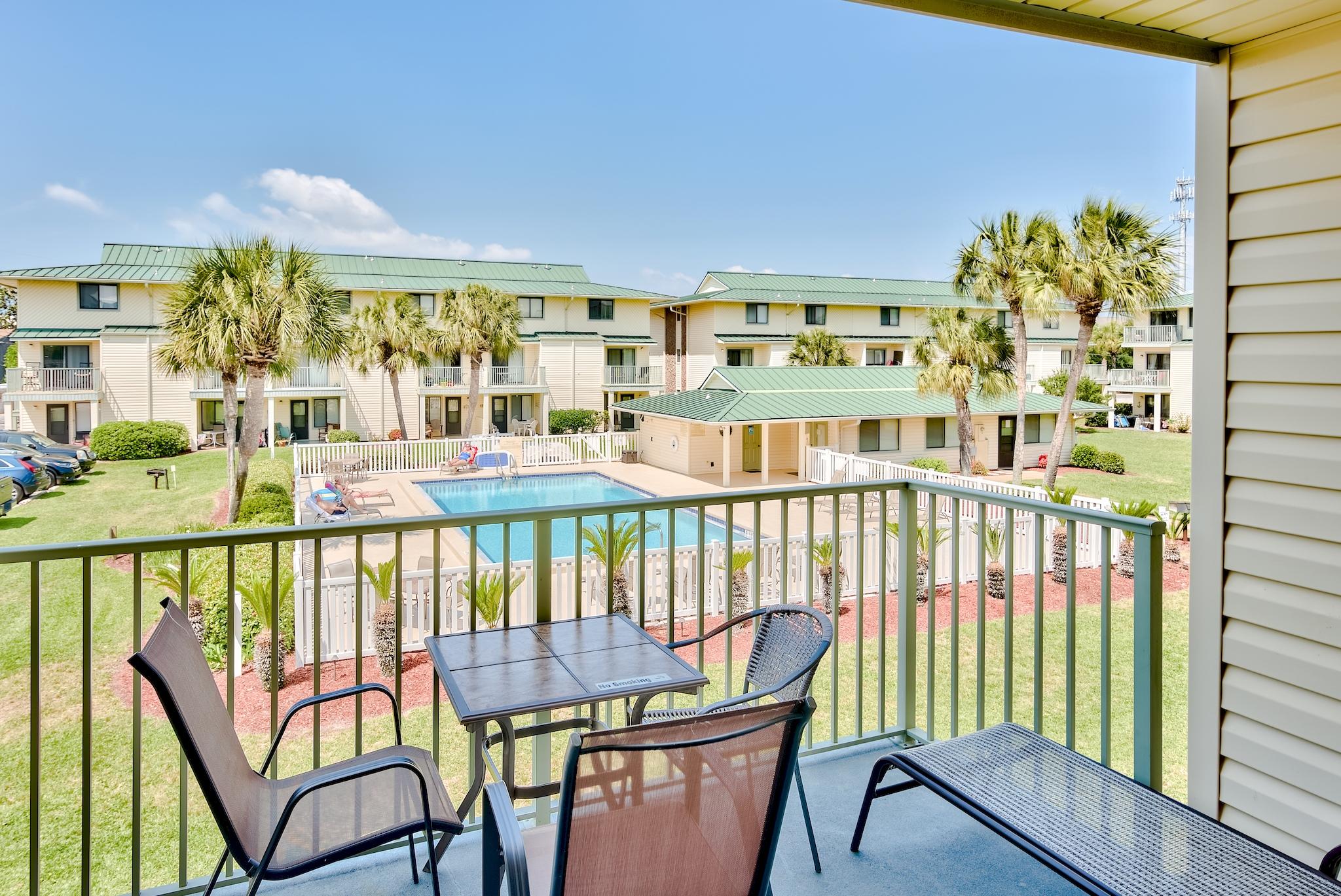 SANDPRINTS CONDO - Residential