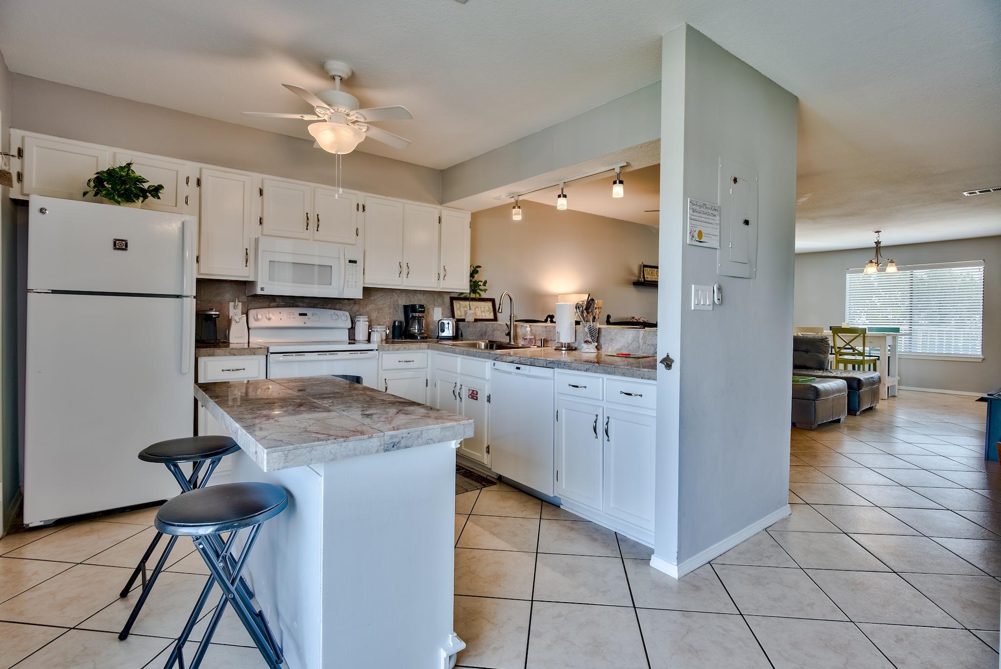 SANDPRINTS CONDO - Residential