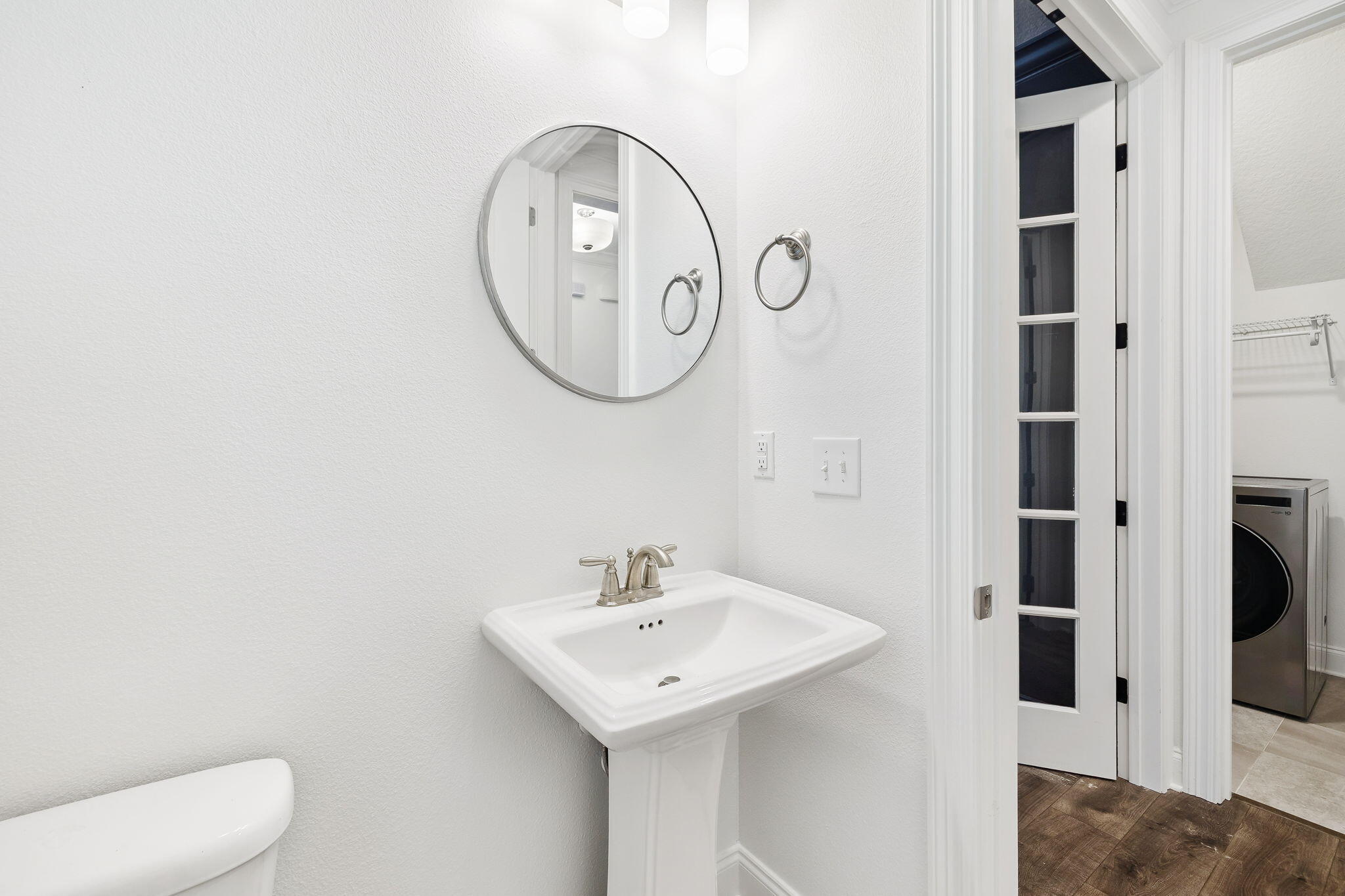 LAUREL OAKS S/D - Residential Lease