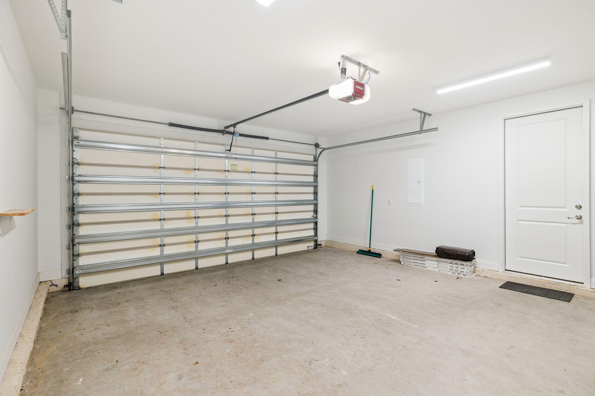 LAUREL OAKS S/D - Residential Lease