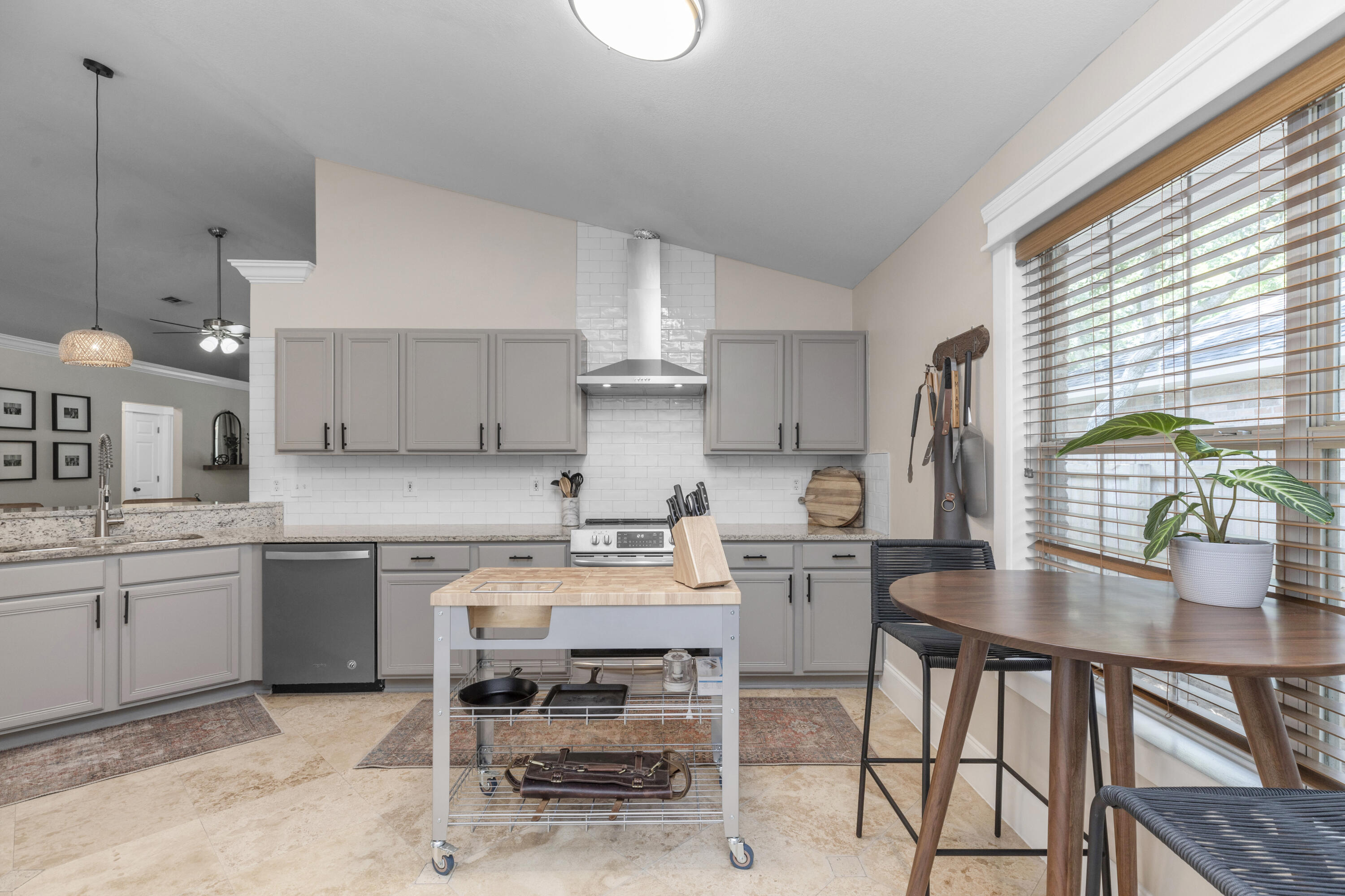 BAYOU LANDING - Residential