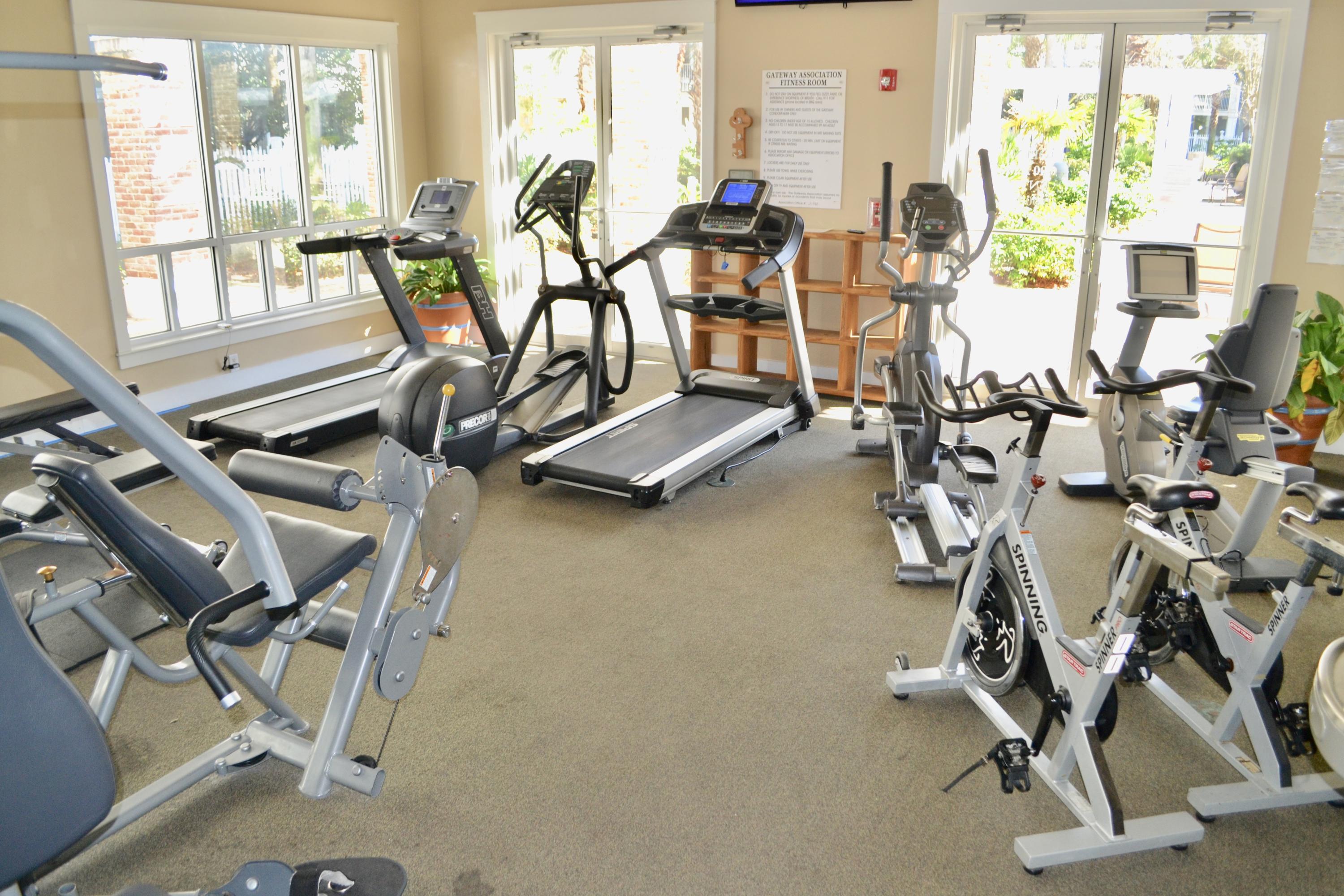 GATEWAY PILOT HOUSE - Residential