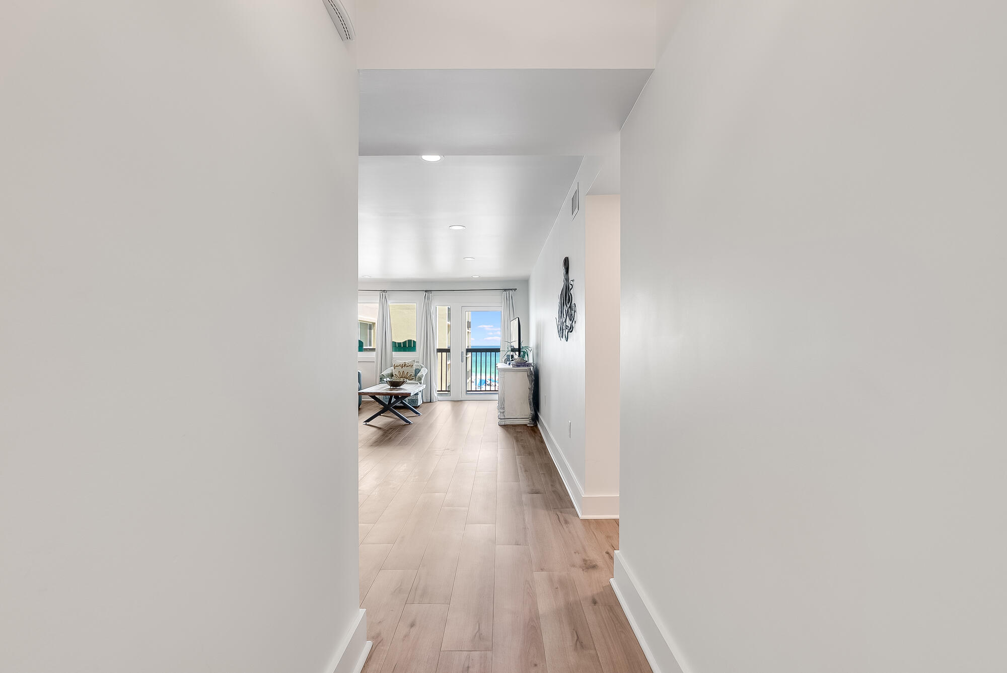 PINNACLE PORT - Residential