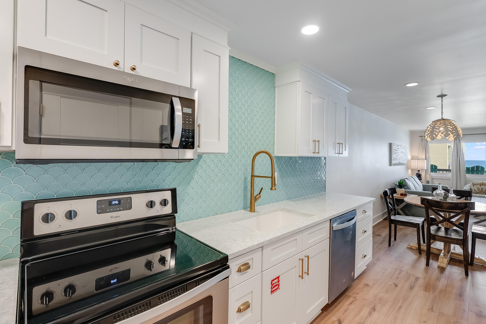 PINNACLE PORT - Residential