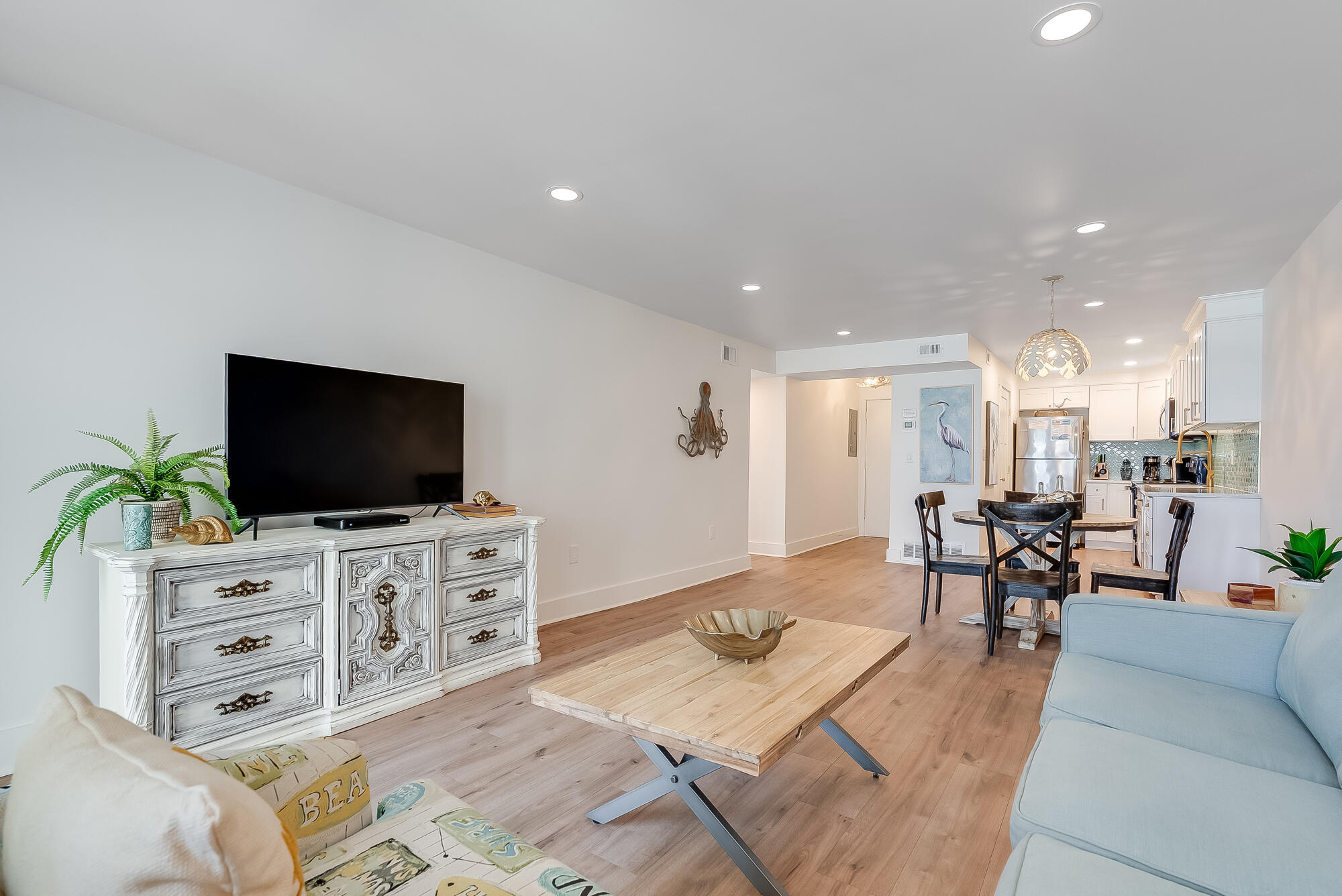 PINNACLE PORT - Residential