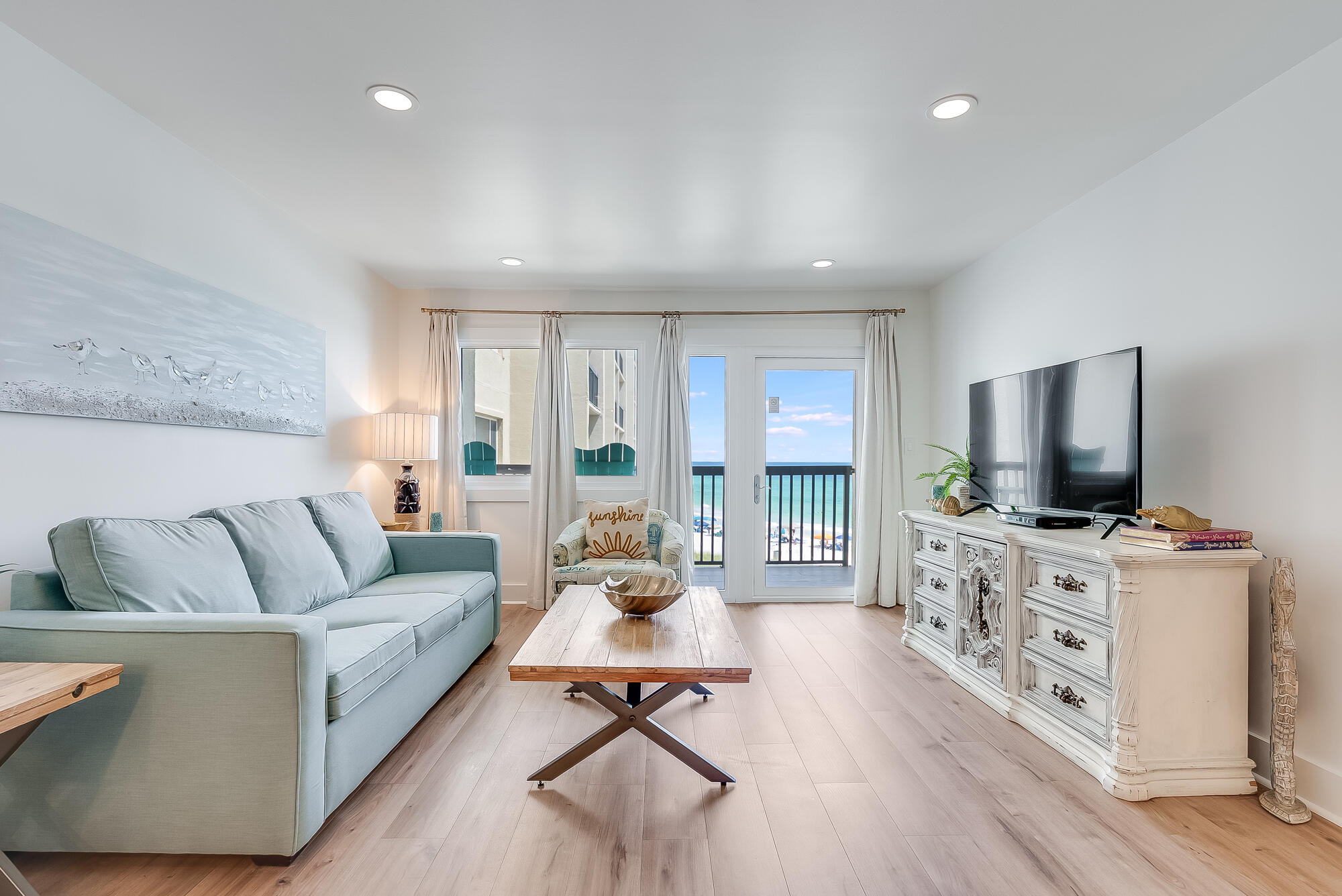 PINNACLE PORT - Residential